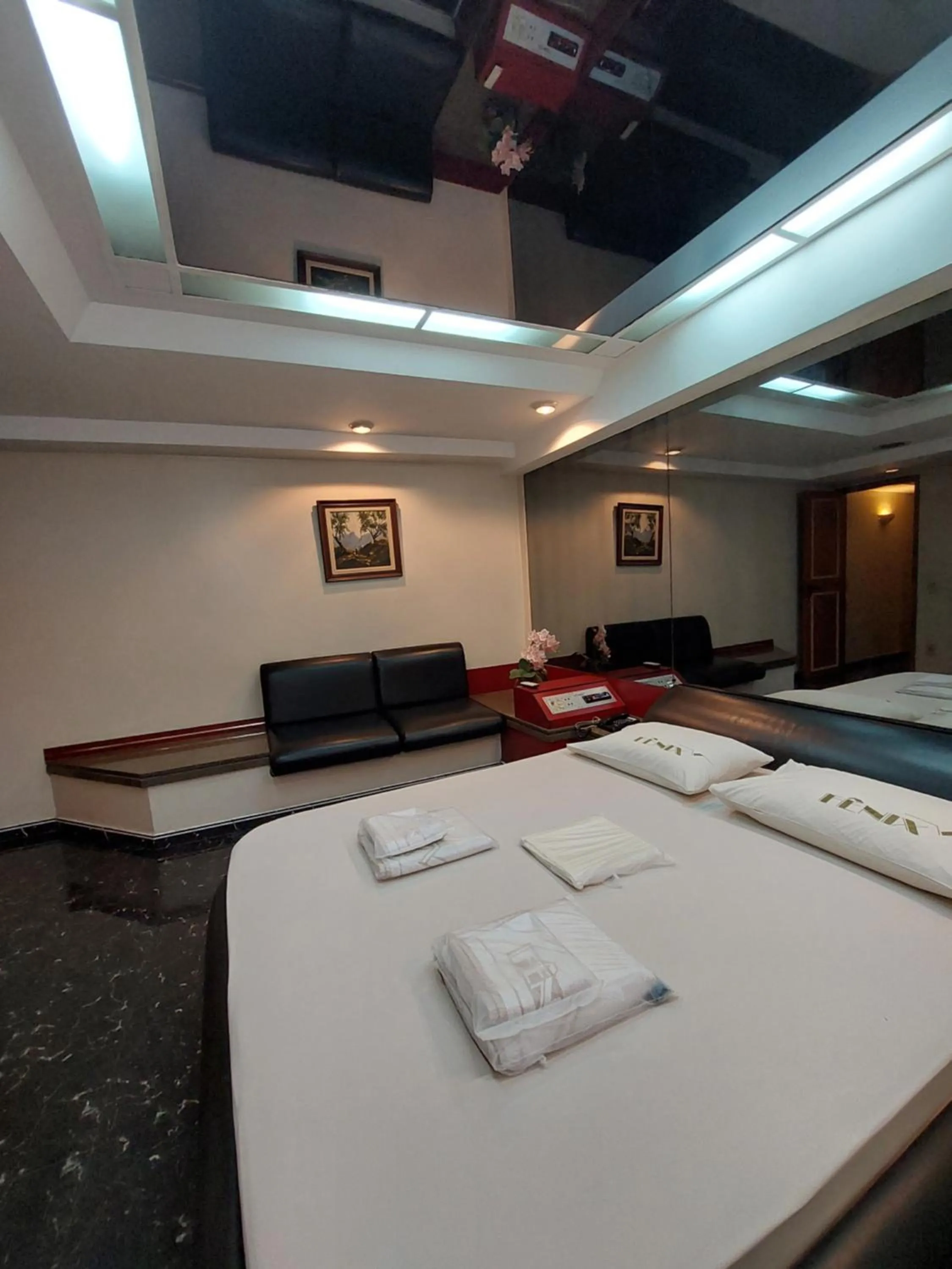 Bed in Hotel Fênix (Adult Only)
