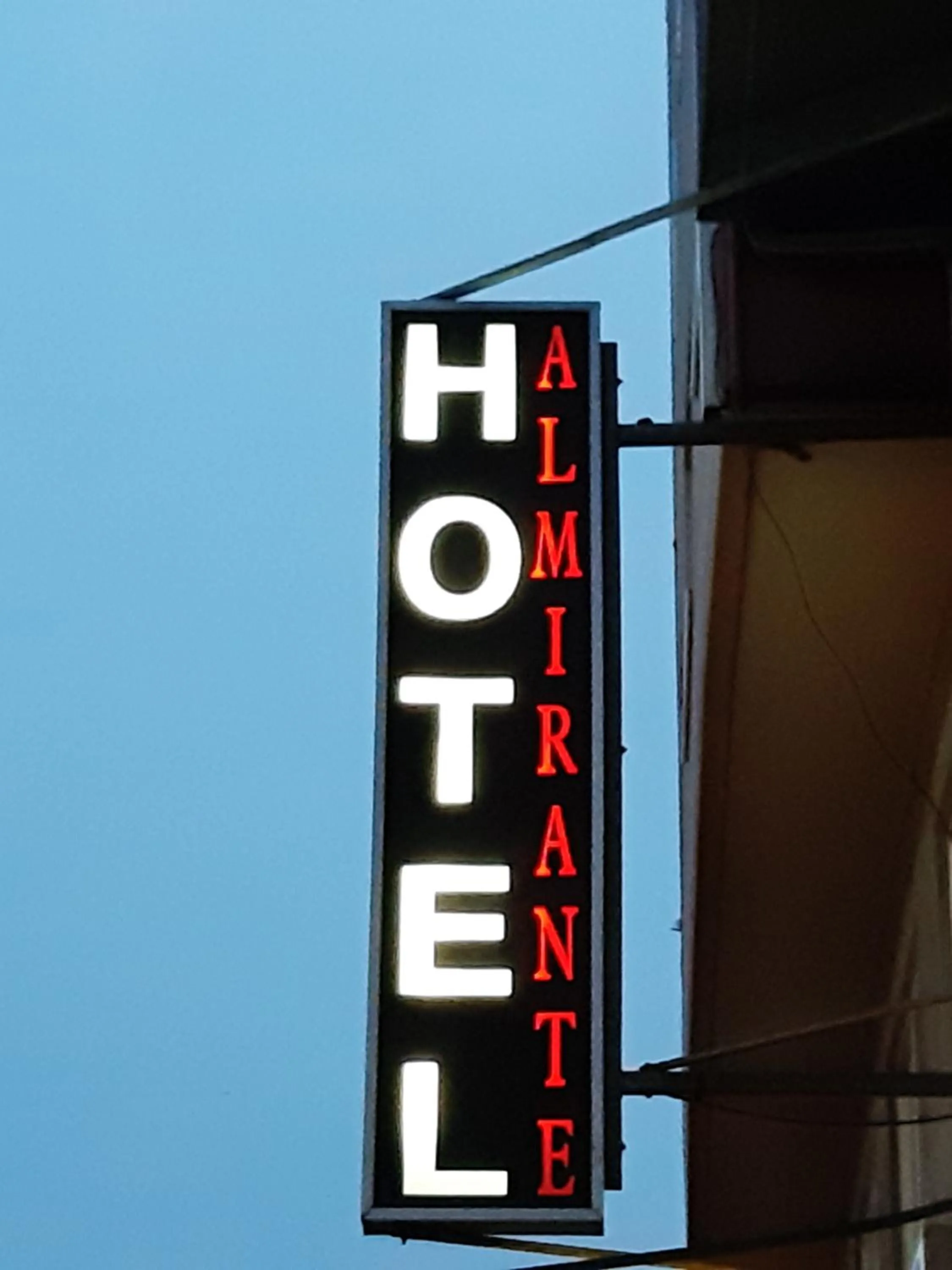 Logo/Certificate/Sign in Hotel Almirante