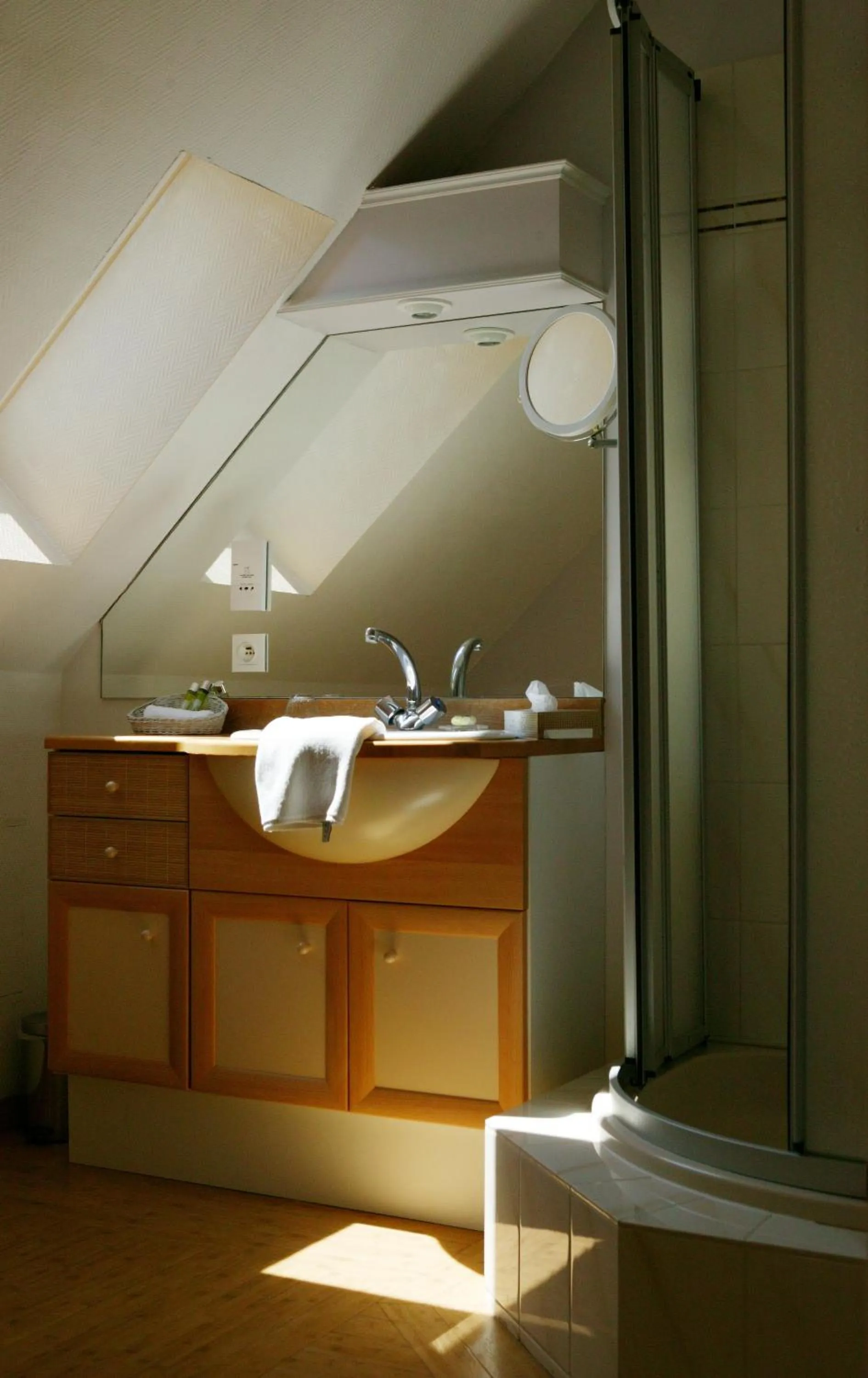 Bathroom in Le Manoir de Bellerive