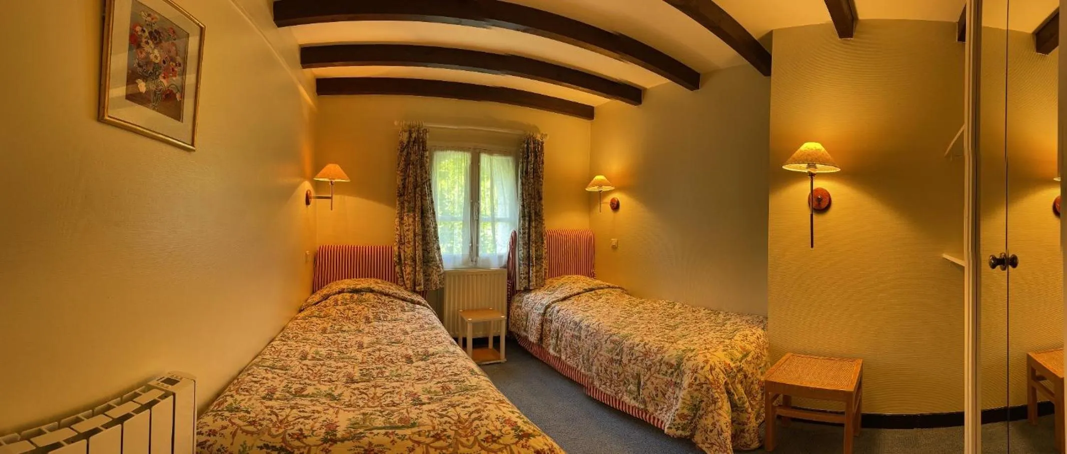 Bedroom, Bed in Le Manoir de Bellerive