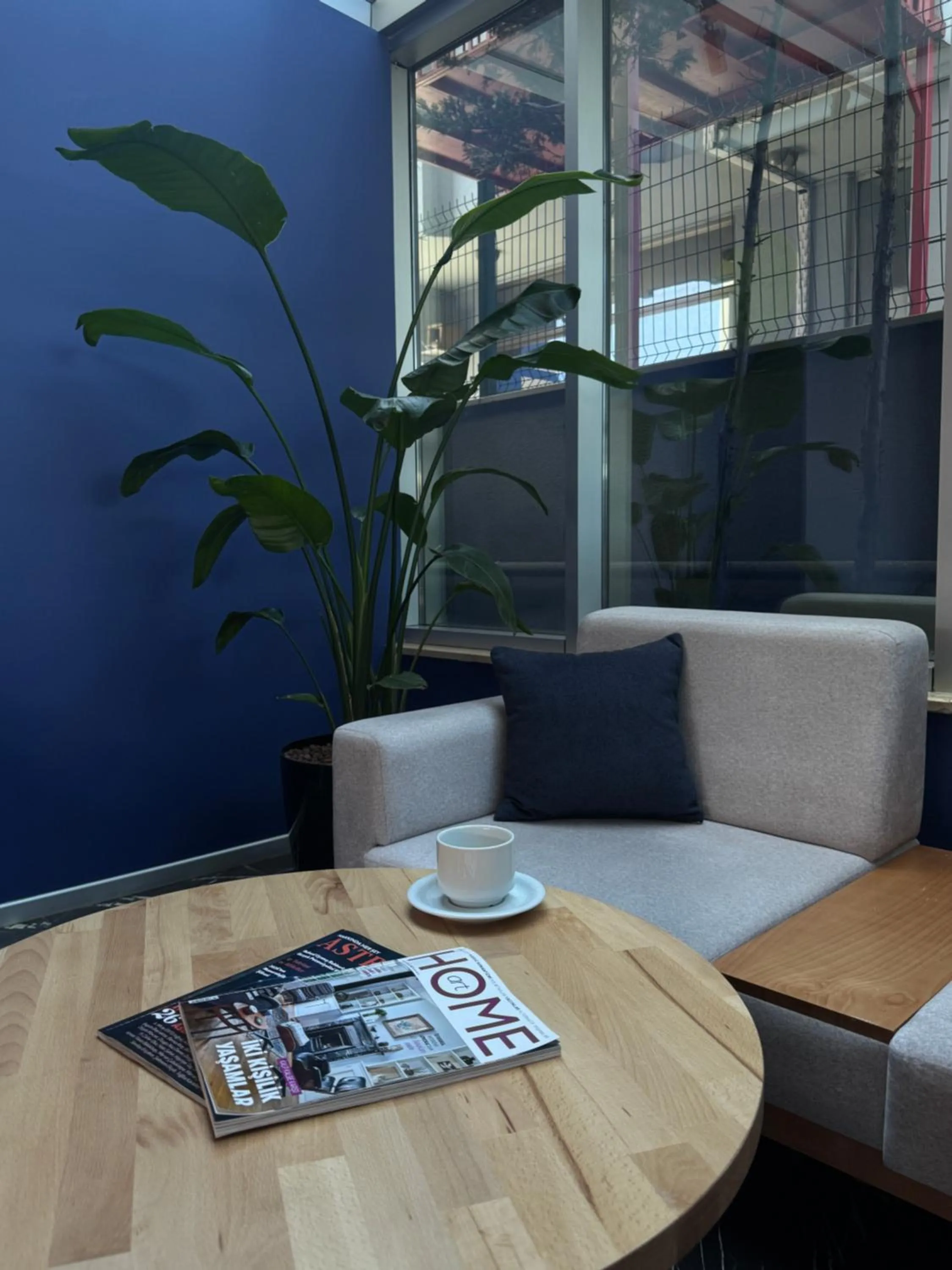 Coffee/tea facilities in Holiday Inn Express Istanbul-Altunizade by IHG