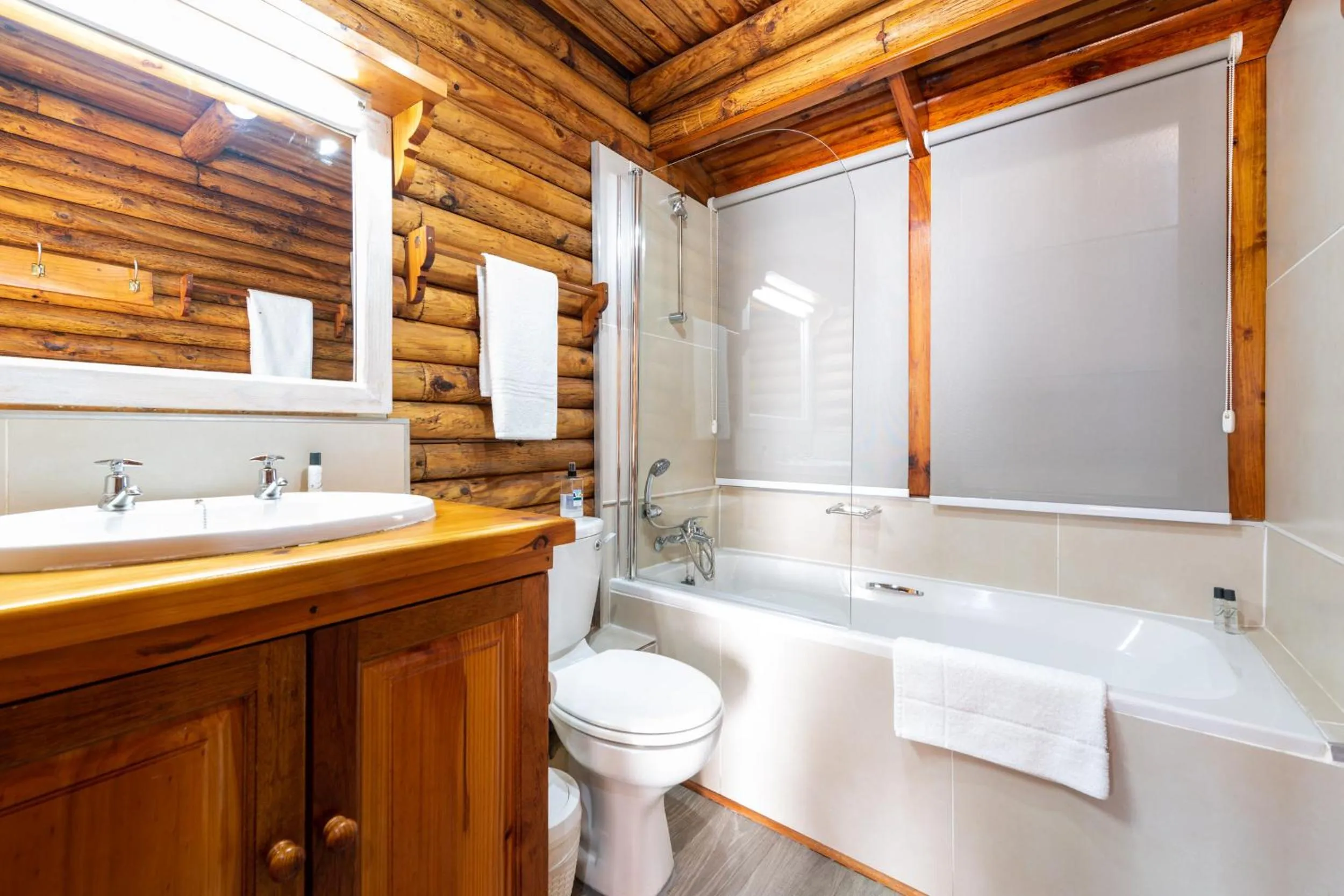 Toilet in Under Milkwood Resort