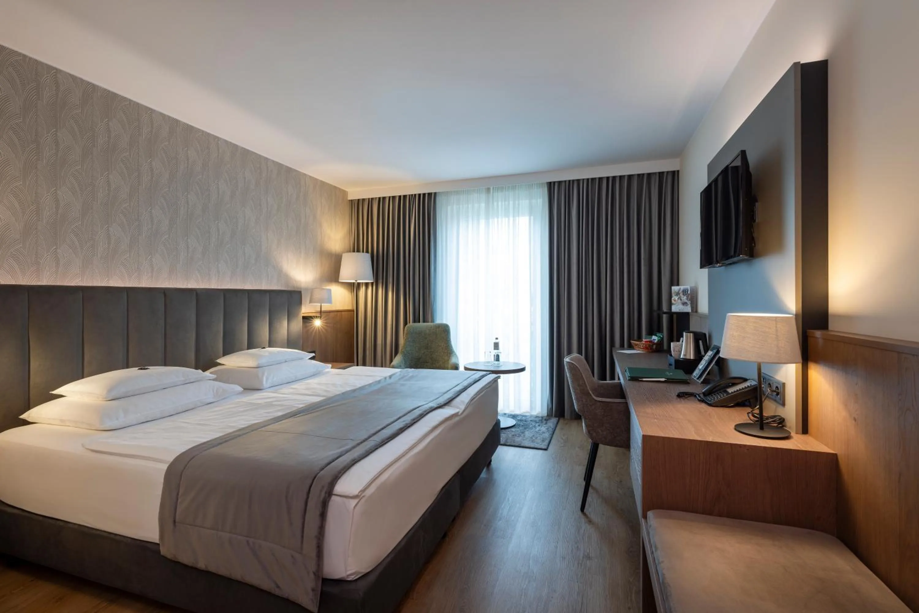 Bedroom, Bed in Rogner Hotel Tirana