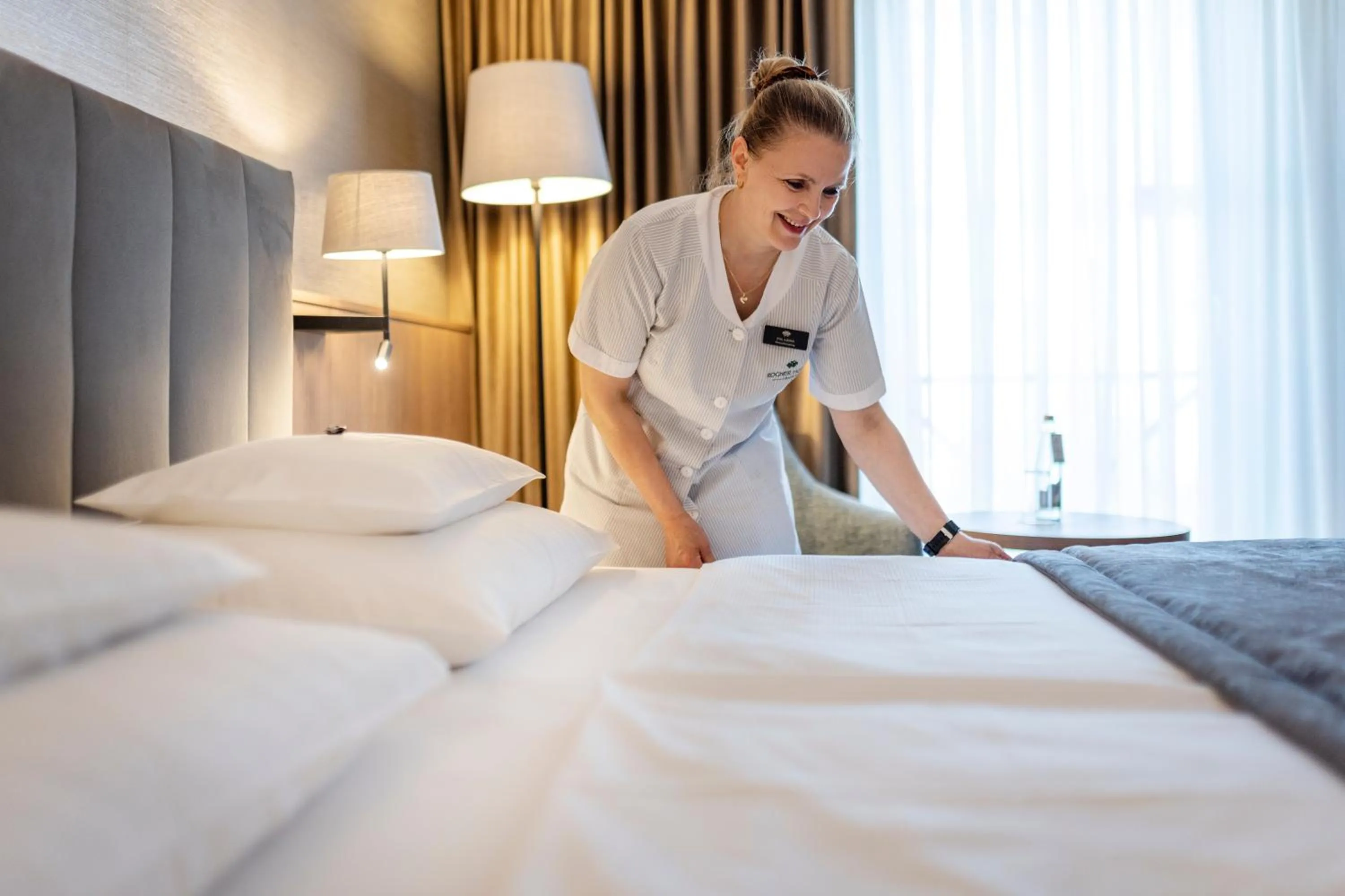 Staff, Bed in Rogner Hotel Tirana