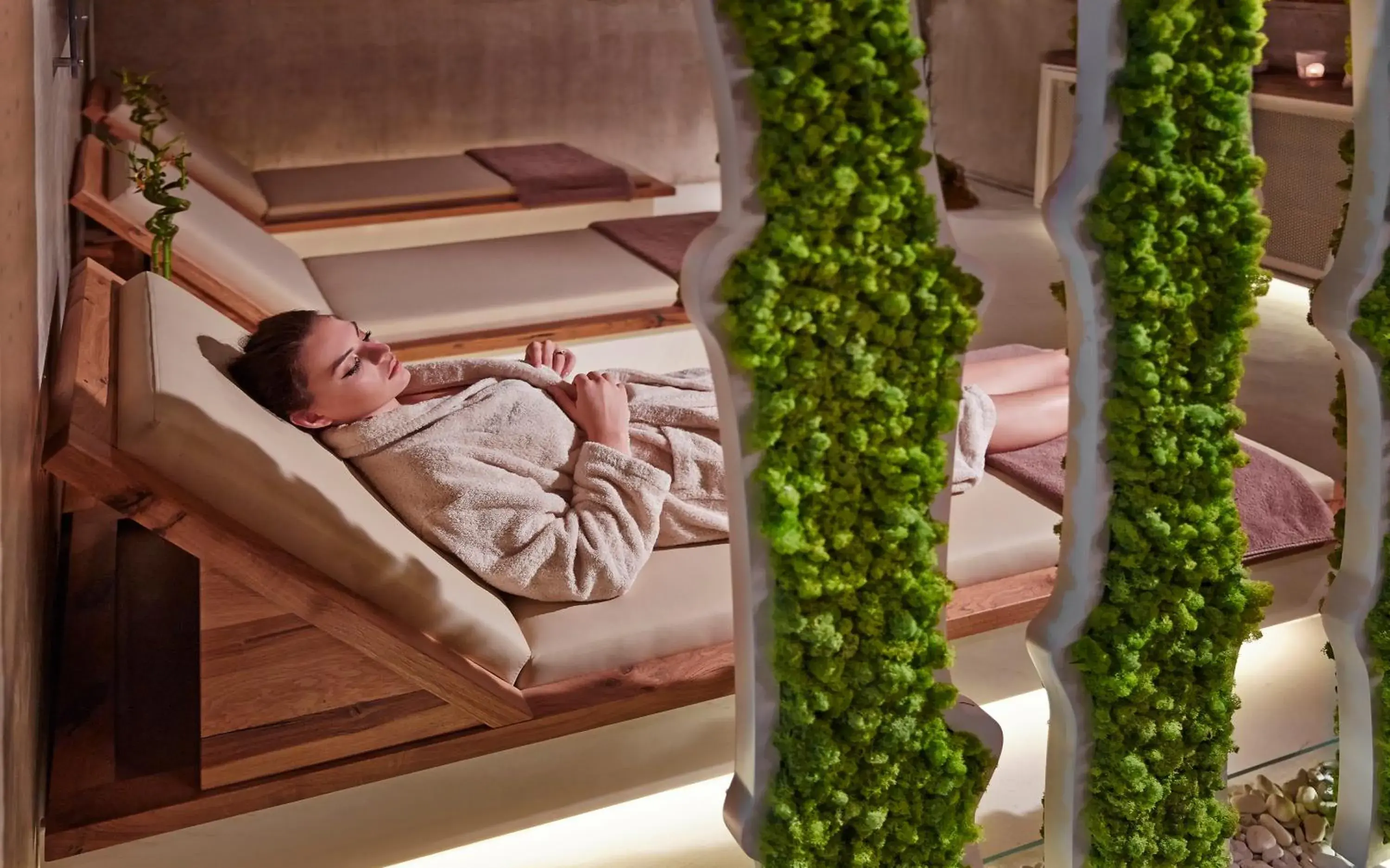 Sauna, Bed in Rogner Hotel Tirana Sauna, Bed in Rogner Hotel Tirana