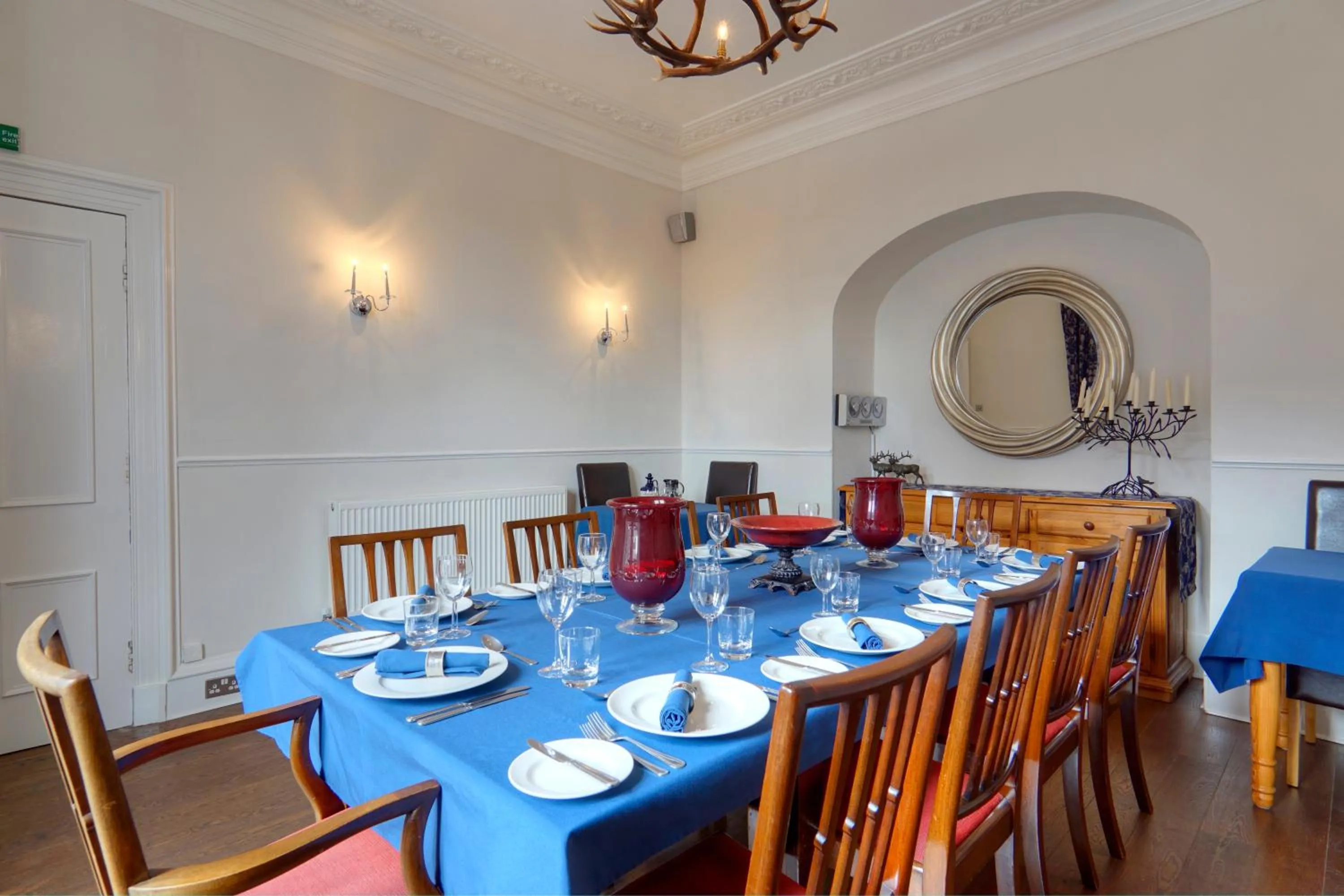 Seating area in The Tannochbrae