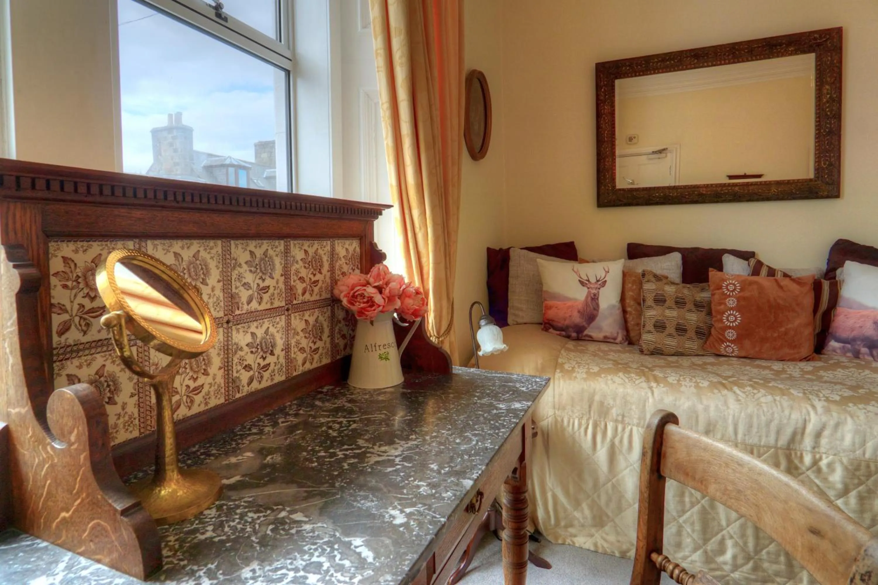 Bed in The Tannochbrae