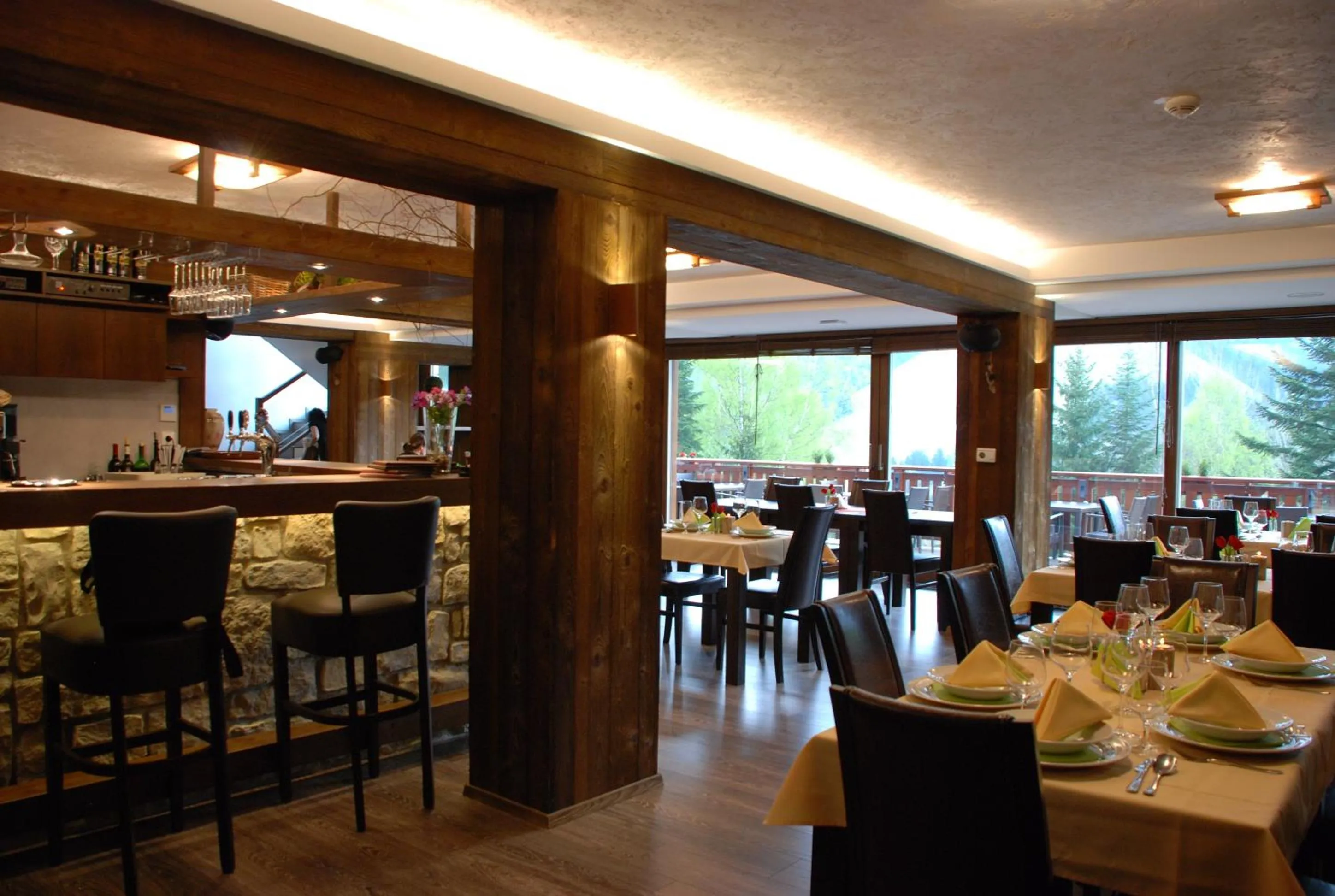 Restaurant/places to eat in Hotel Rozsutec