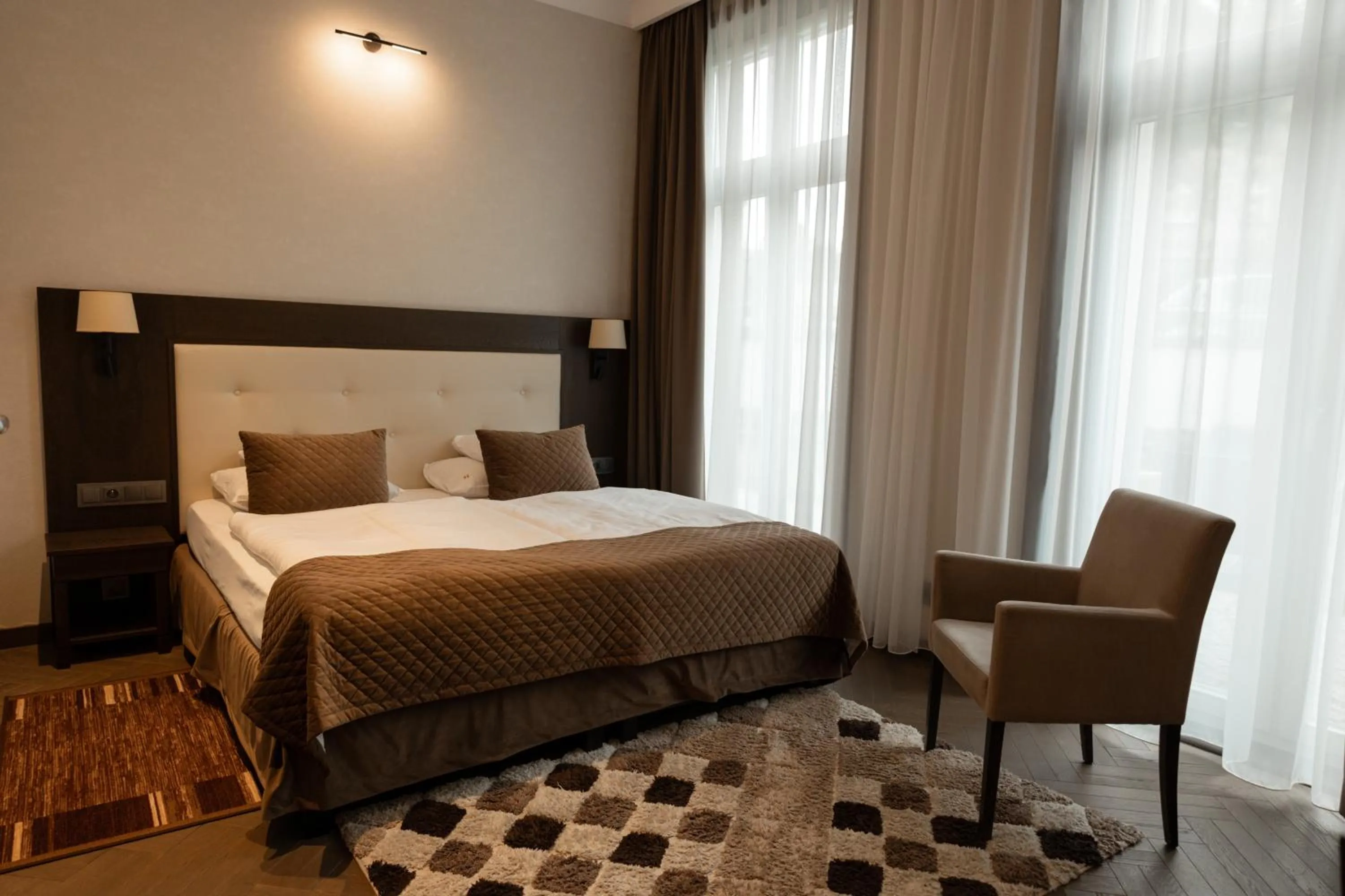 Bed in Red Baron Hotel & Restaurant