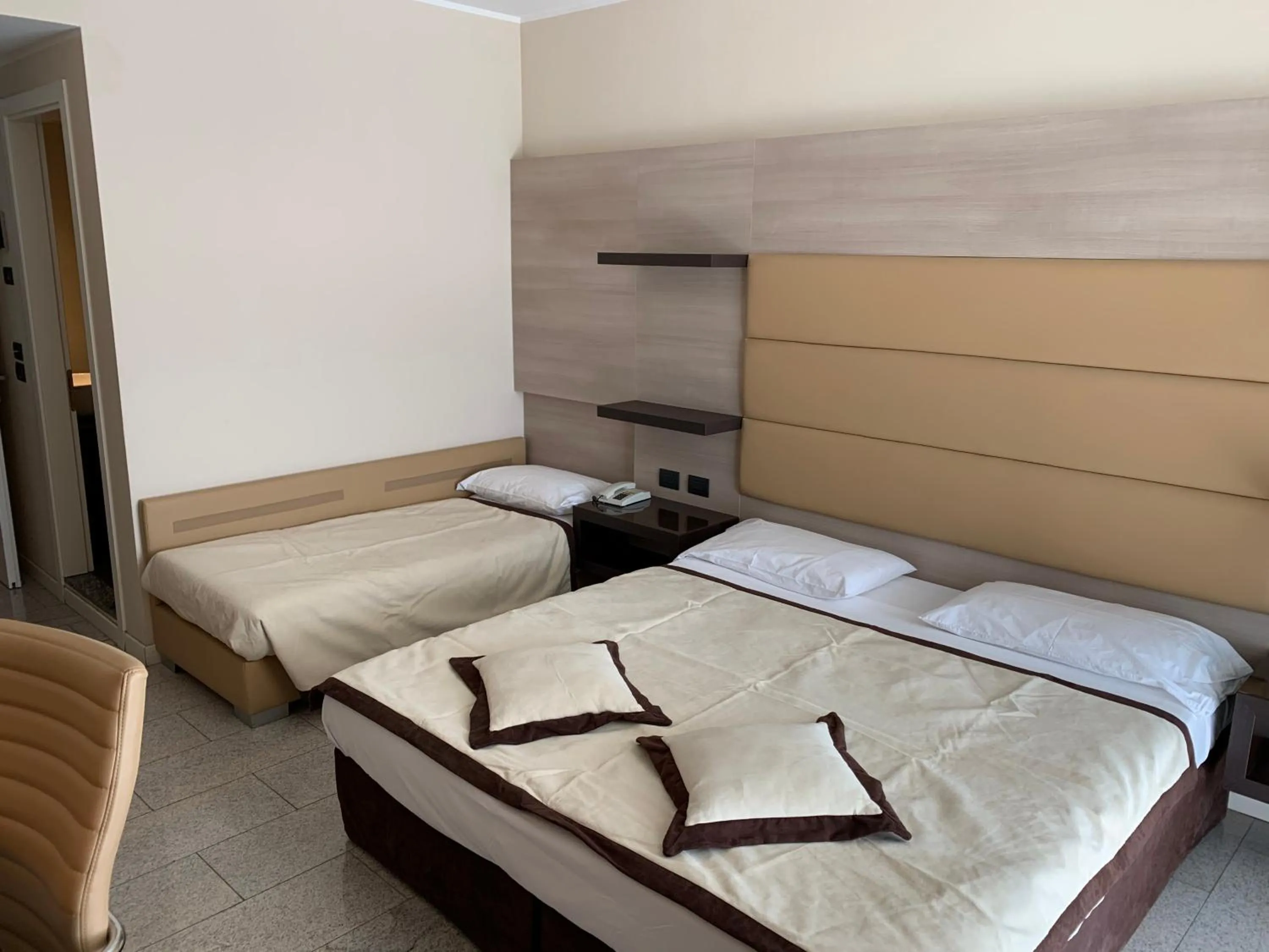 Bed in Hotel San Carlo