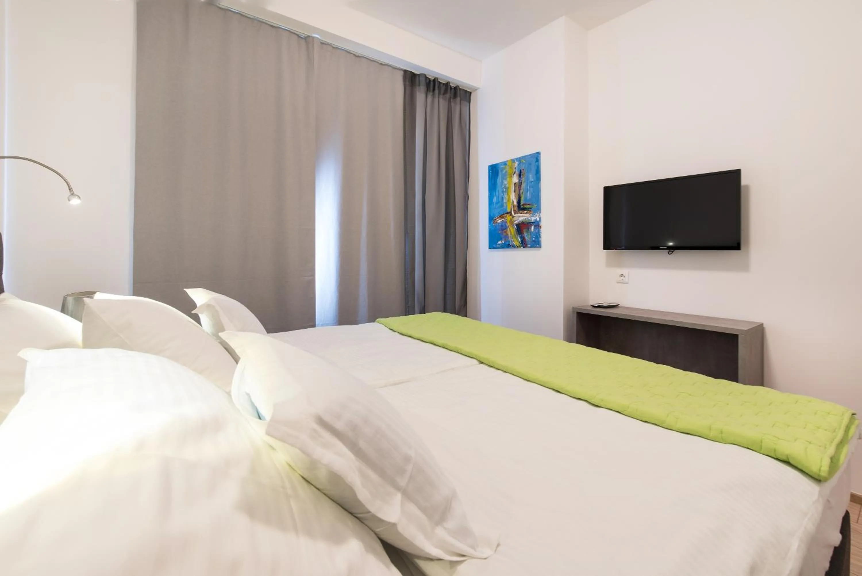 Bed in Beachfront Apartments Zanic