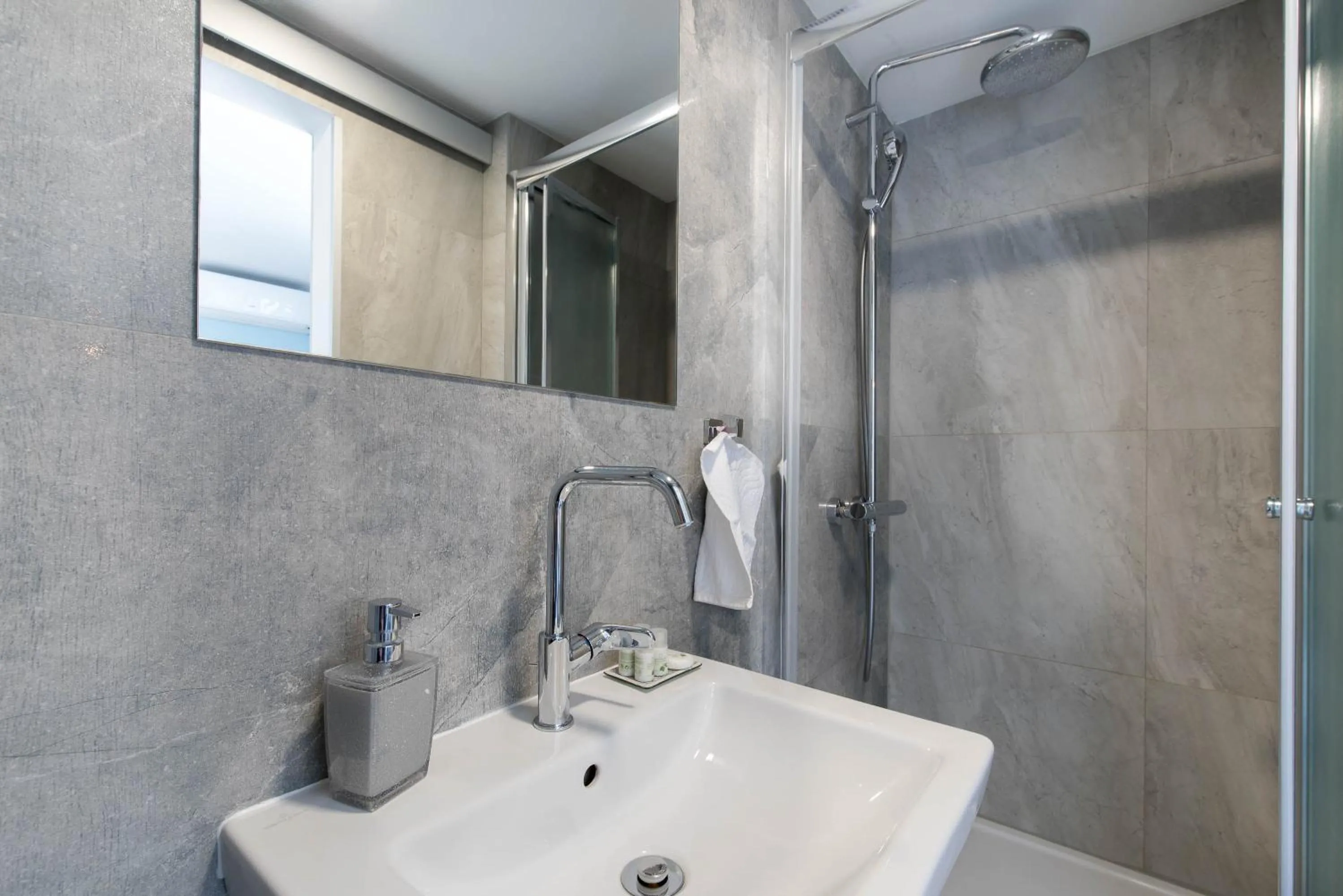 Bathroom in Beachfront Apartments Zanic
