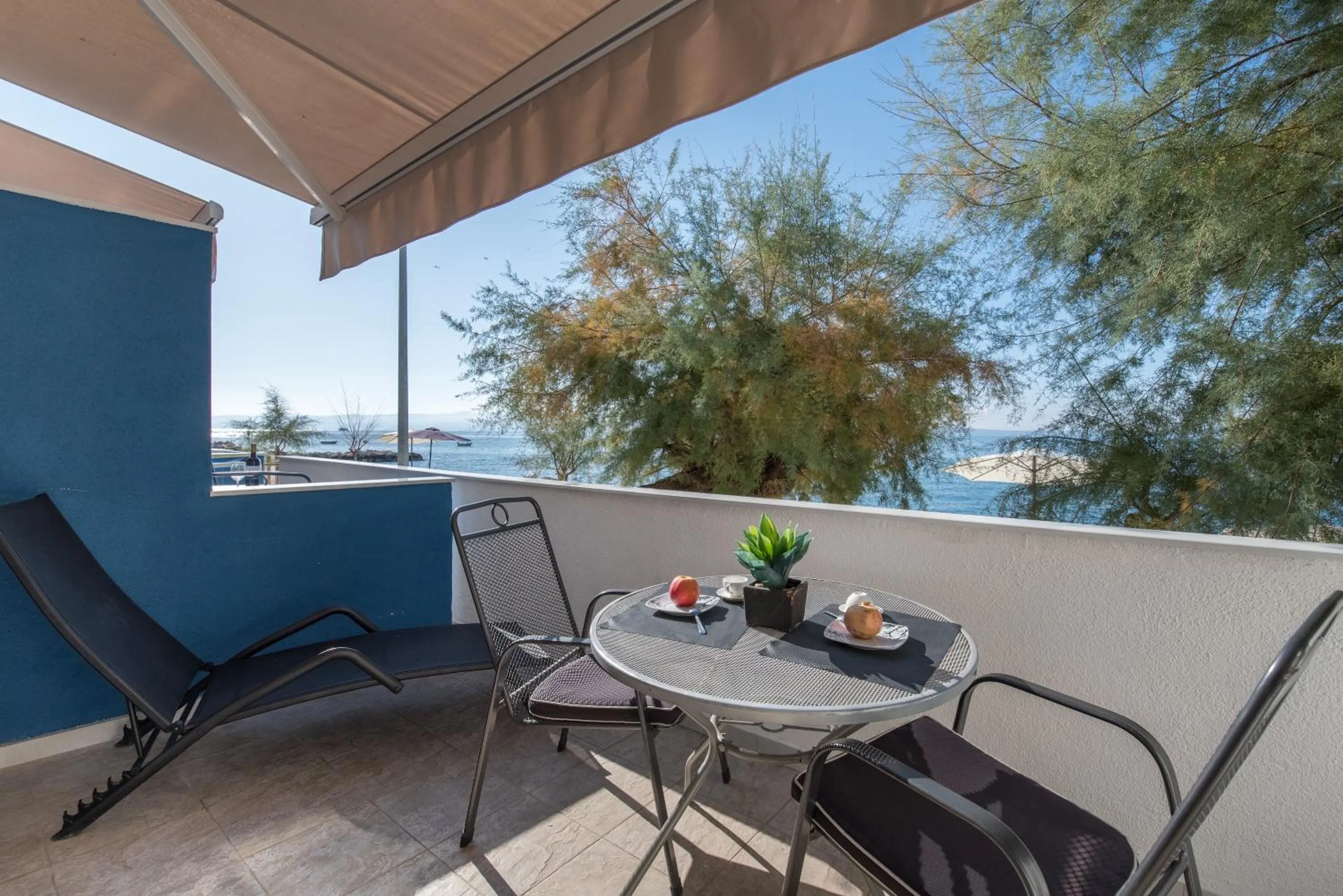 Balcony/Terrace in Beachfront Apartments Zanic