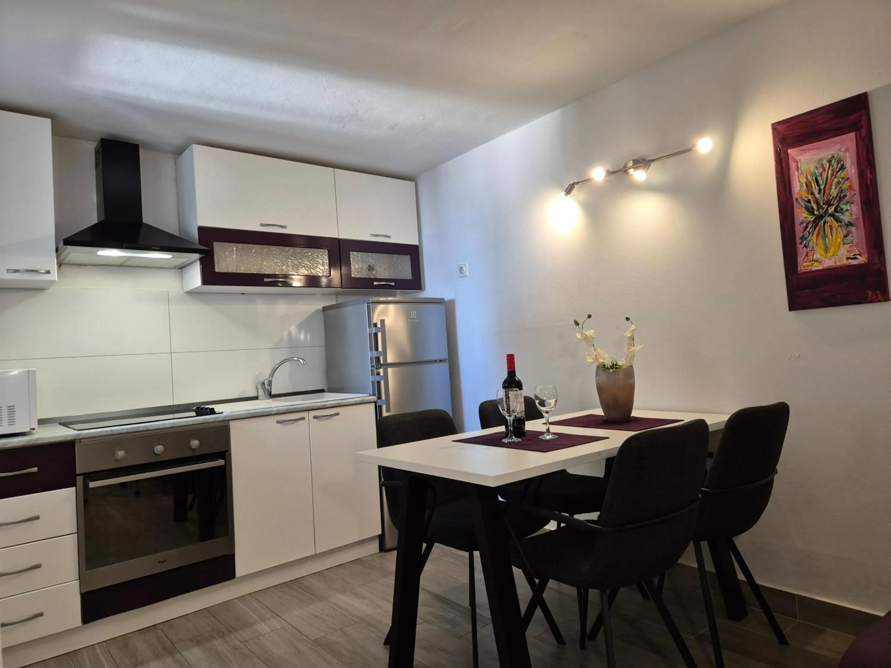 Kitchen or kitchenette in Beachfront Apartments Zanic