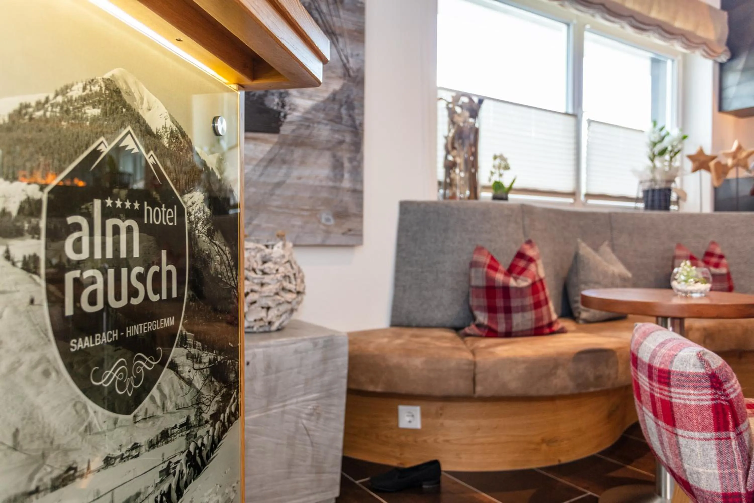 Lobby or reception in Hotel Almrausch