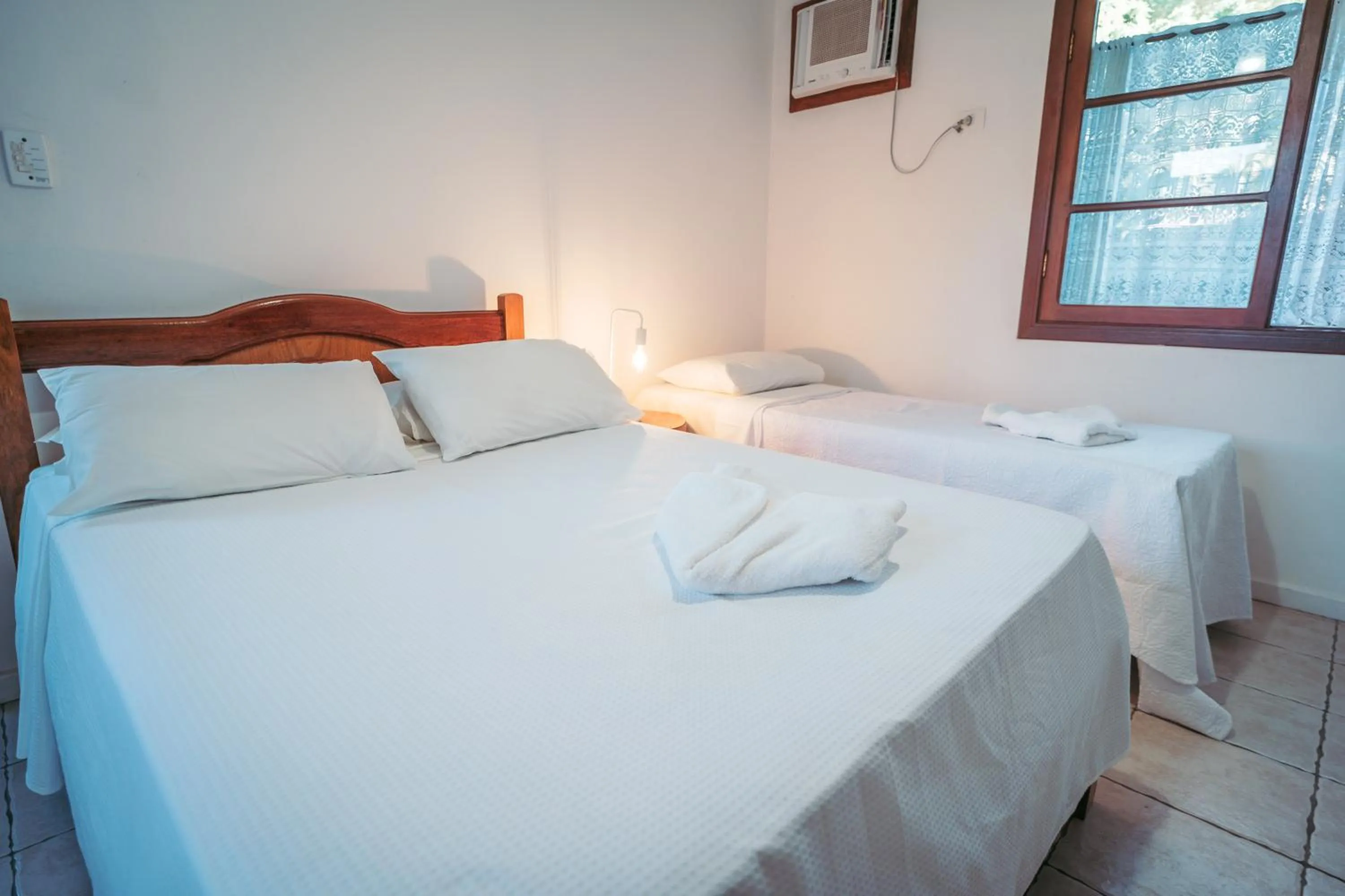 Photo of the whole room, Bed in Pousada Villa Atlântica