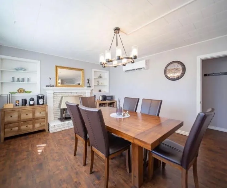 Dining area in Chez Nous