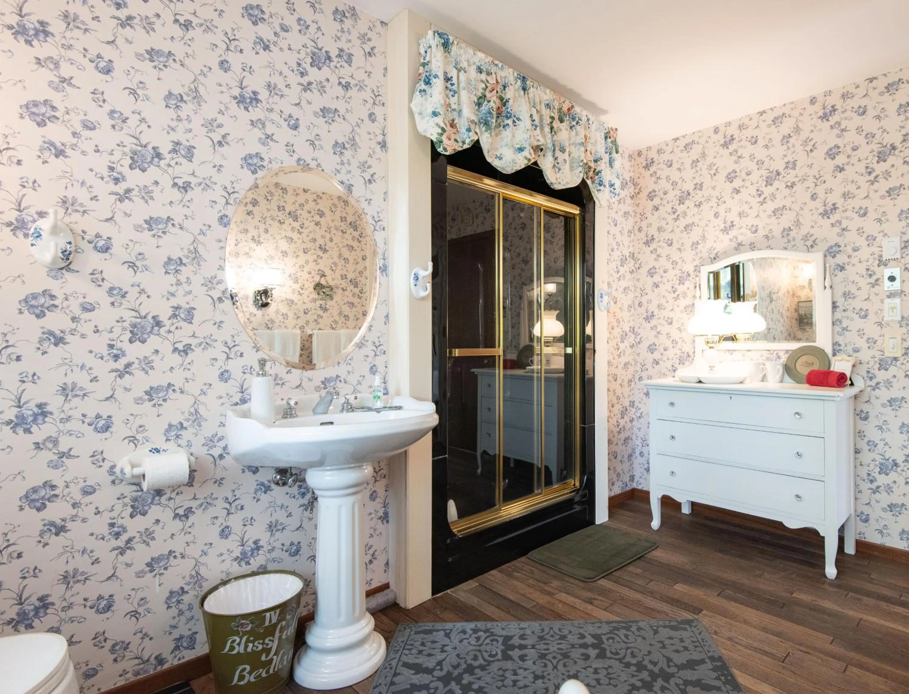 Bathroom in Chez Nous