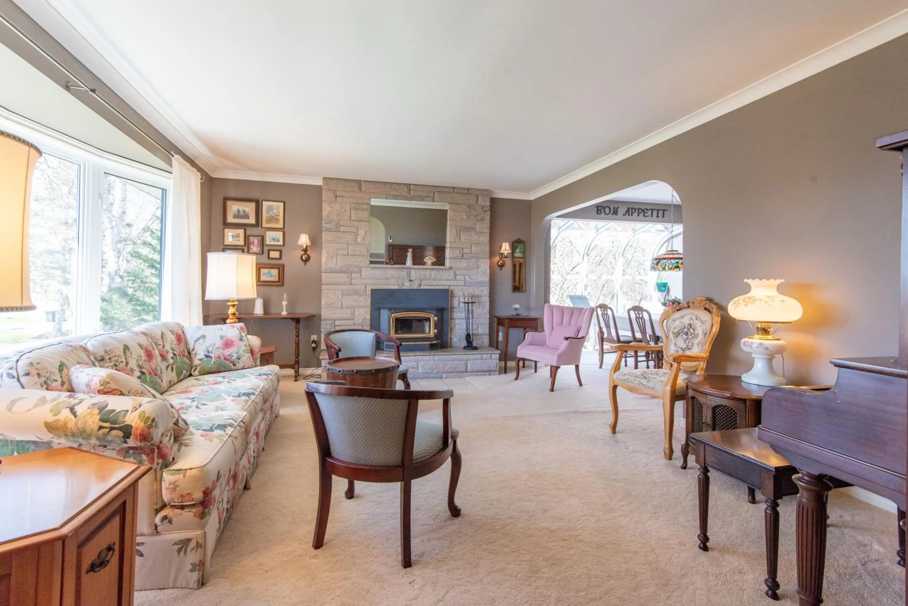 Communal lounge/ TV room in Chez Nous