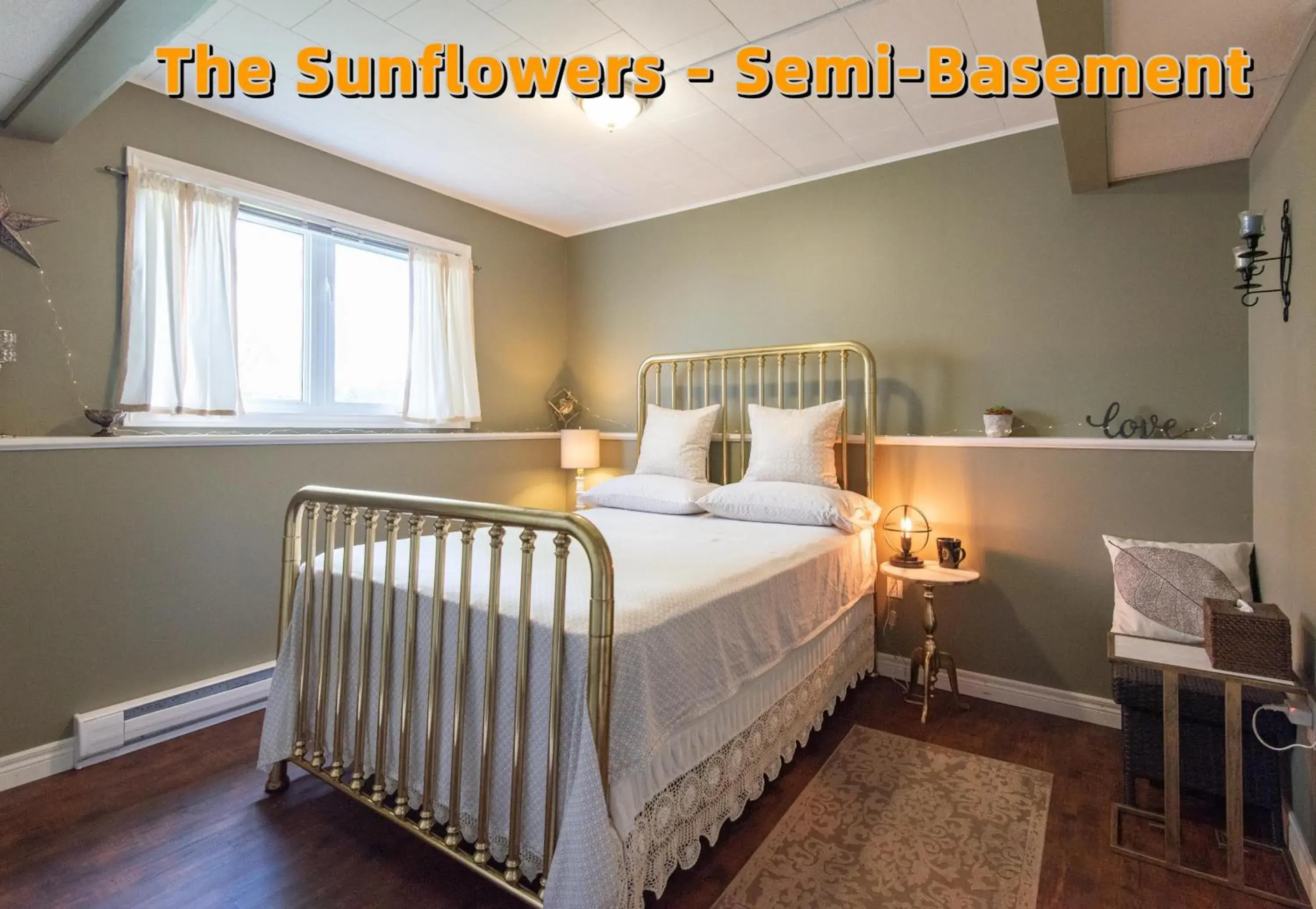 Double Room with Private Bathroom - single occupancy in Chez Nous Double Room with Private Bathroom - single occupancy in Chez Nous