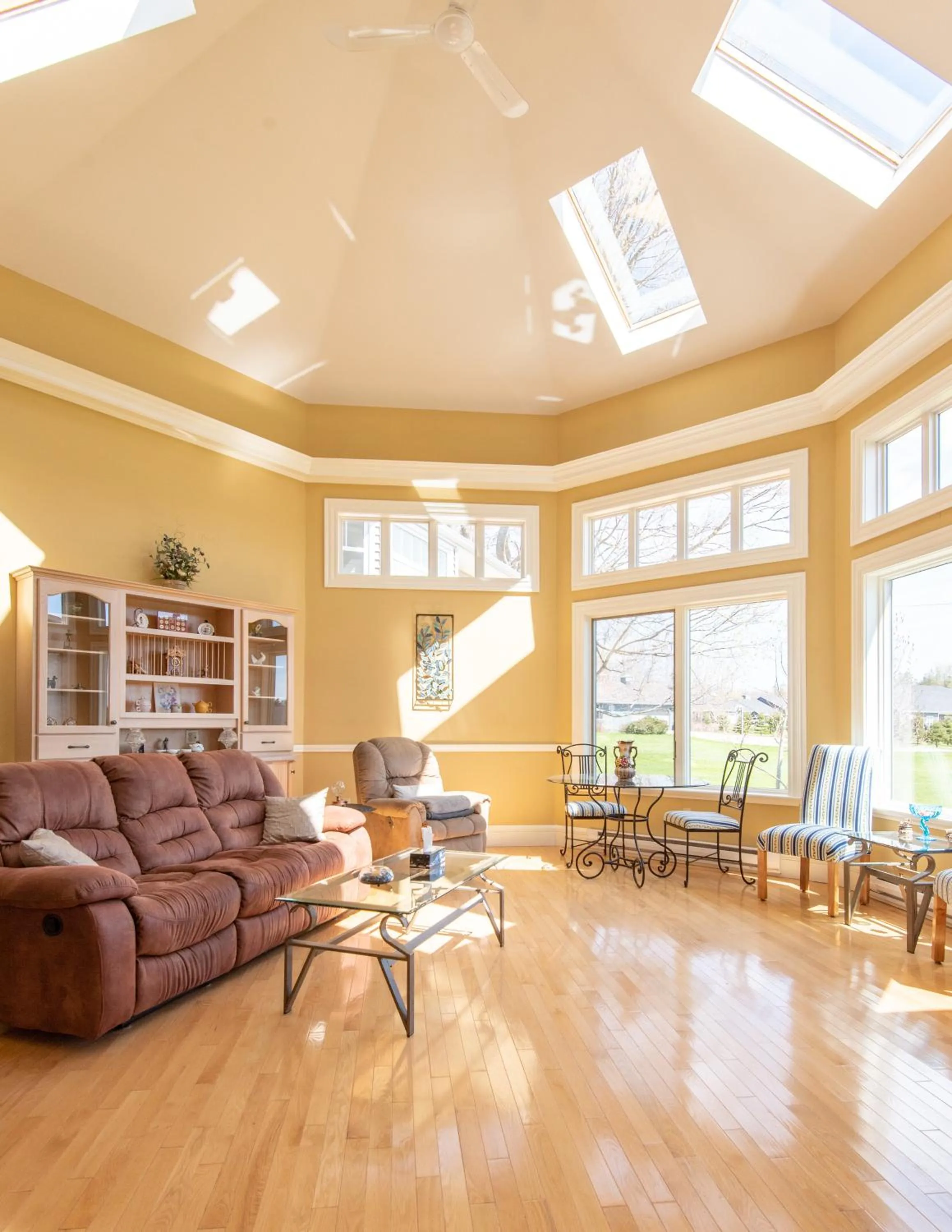 Communal lounge/ TV room in Chez Nous