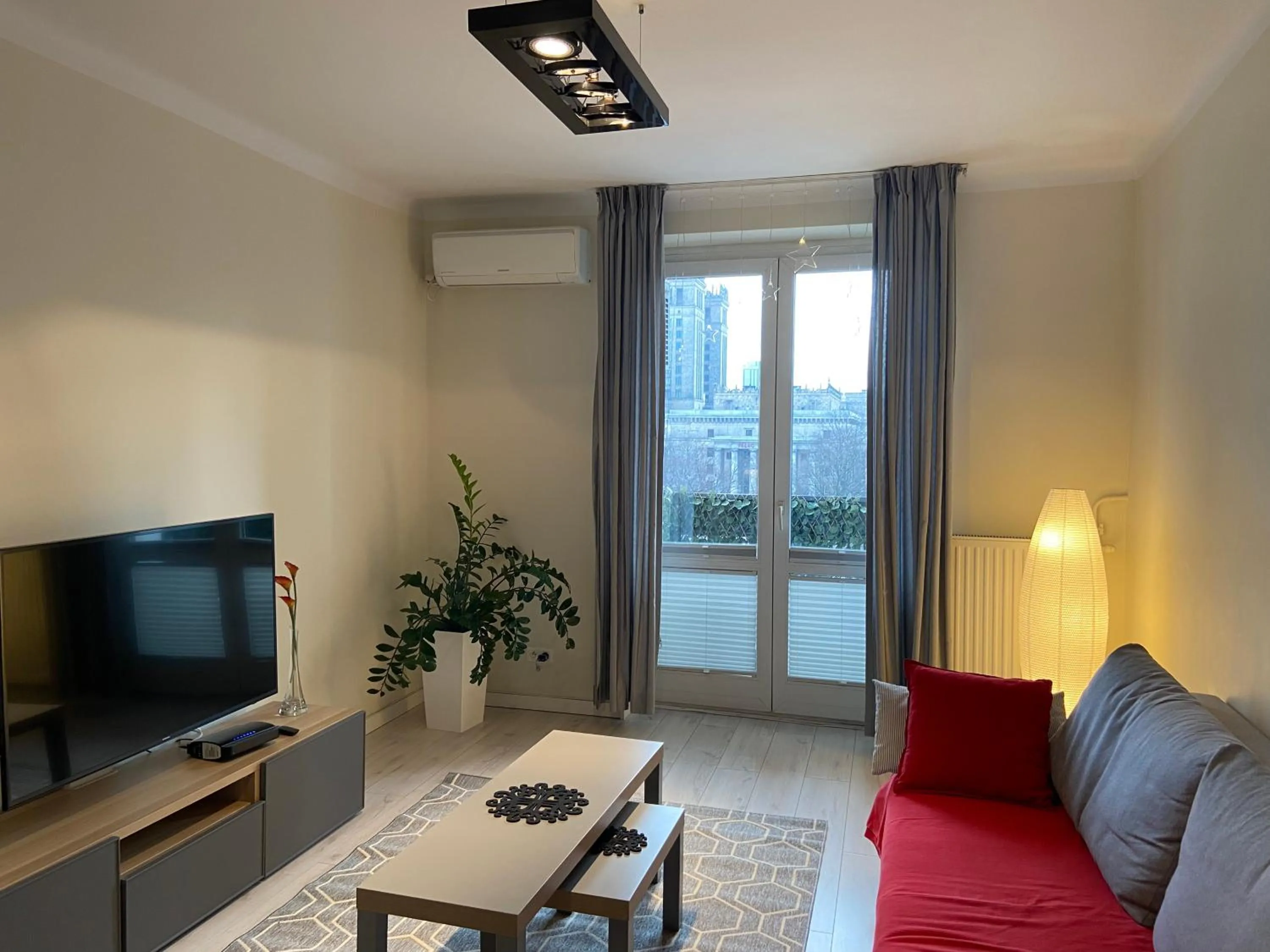 Seating area in Good Time Apartments Warsaw - Świętokrzyska