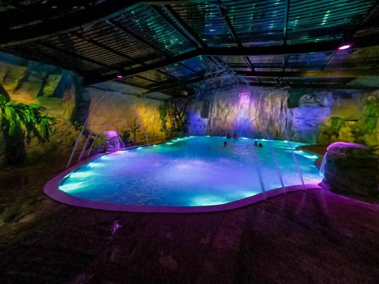 Swimming pool in Brotas Eco Hotel Fazenda