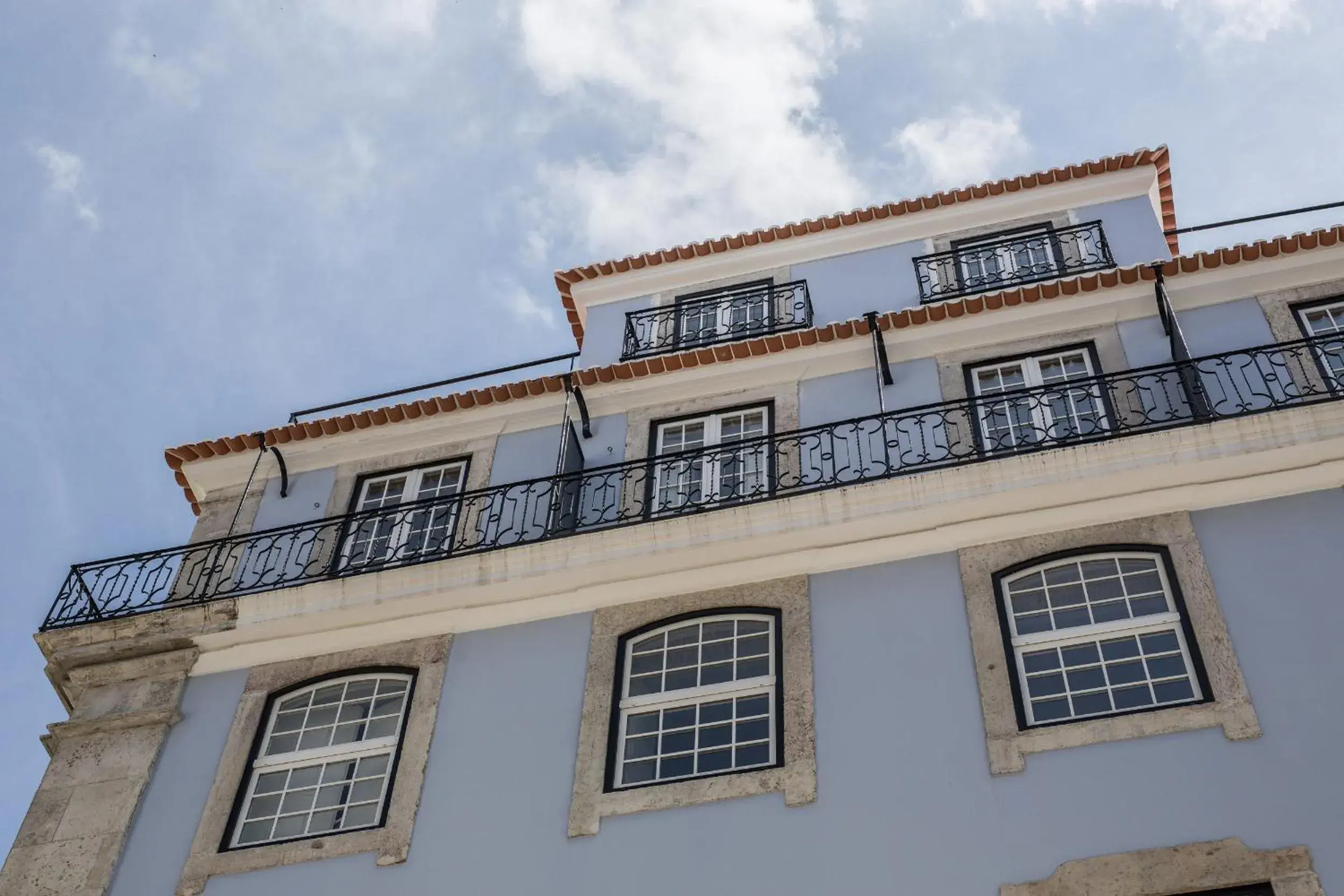 Property building in Dare Lisbon House Property building in Dare Lisbon House