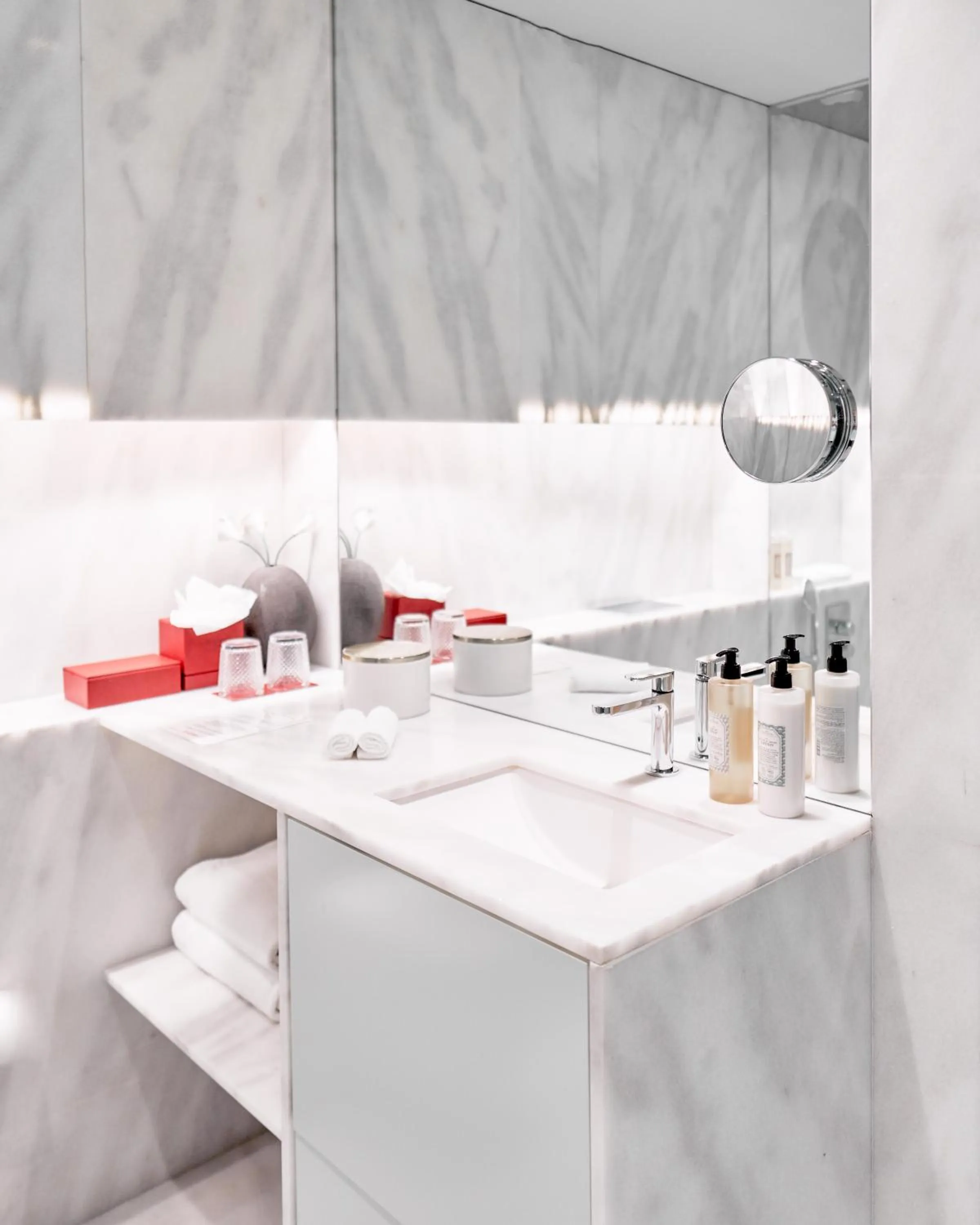 Bathroom in Dare Lisbon House