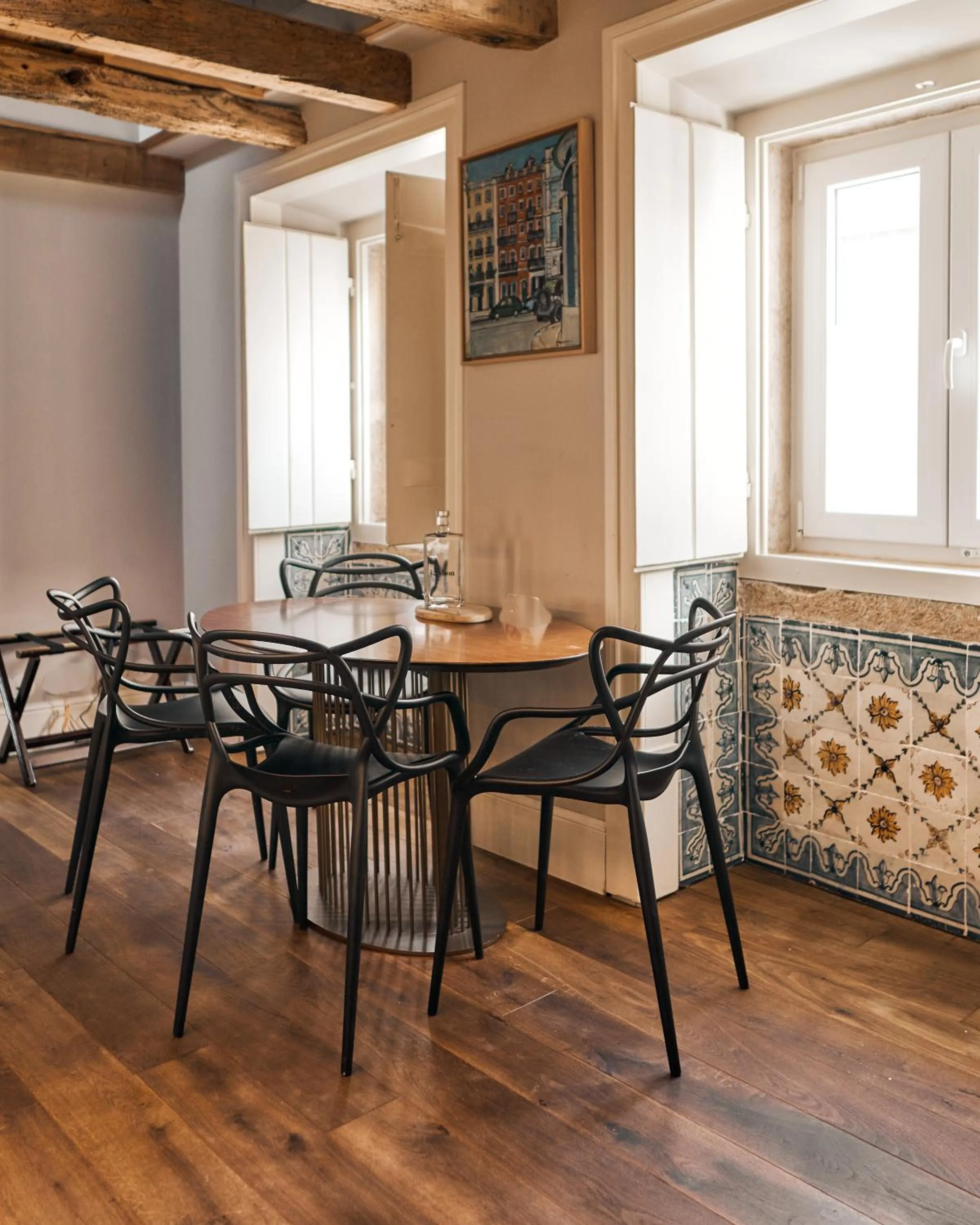 Dining area in Dare Lisbon House