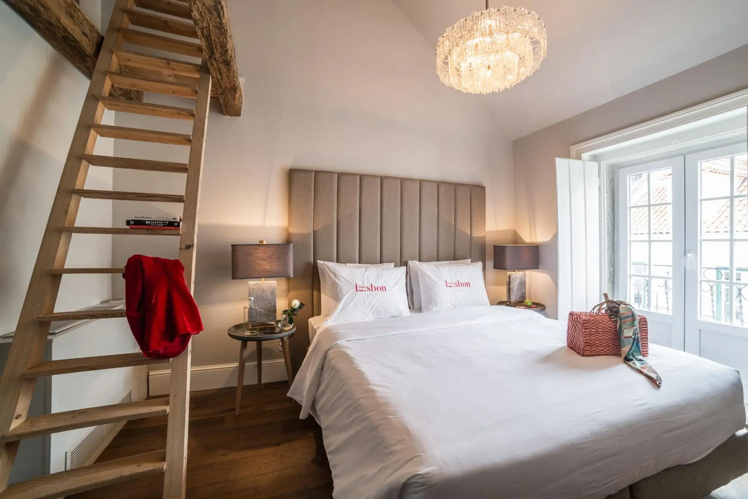 Loft in Dare Lisbon House Loft in Dare Lisbon House