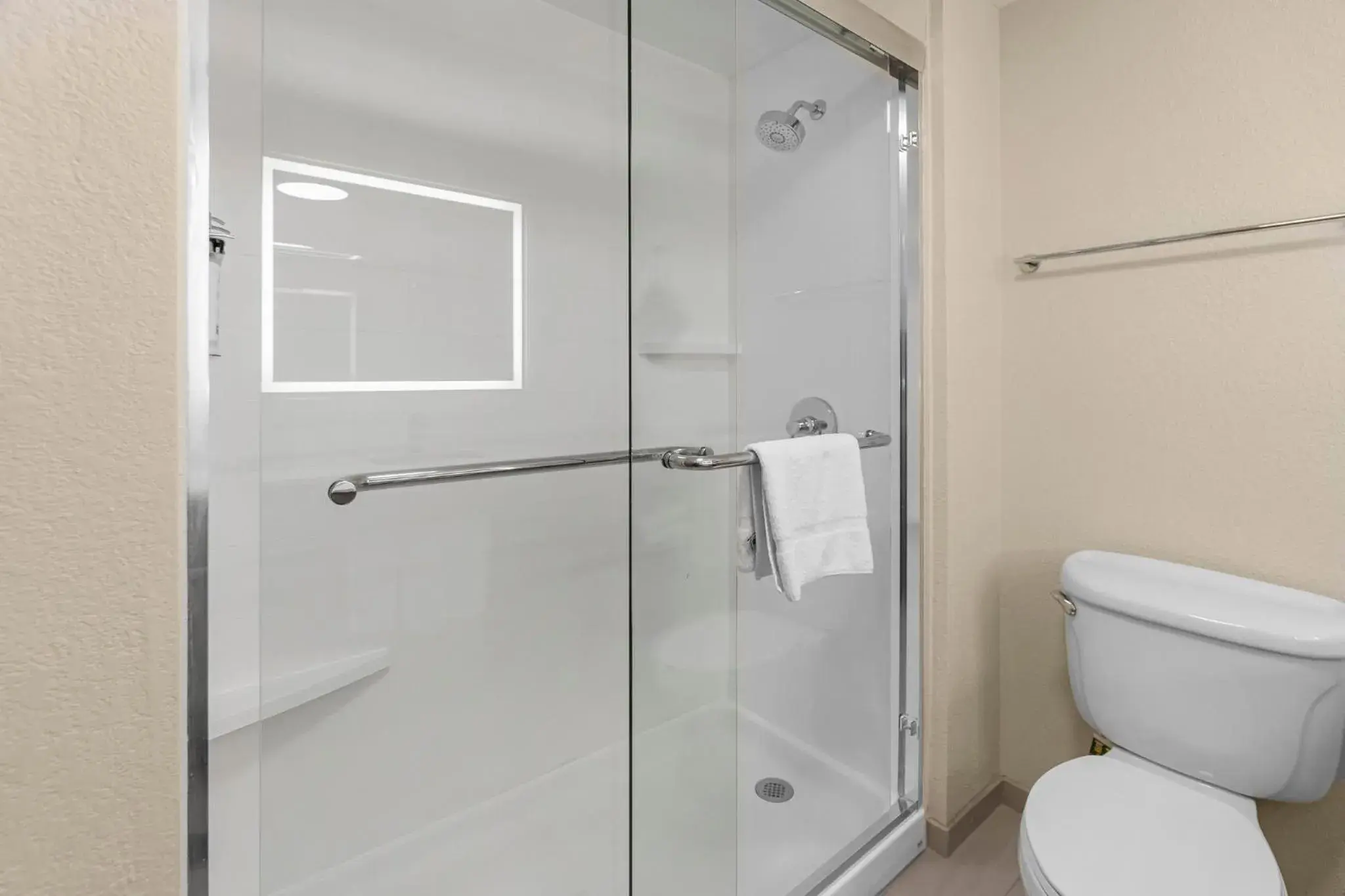 Photo of the whole room in Holiday Inn Express Salt Lake City South - Midvale by IHG Photo of the whole room in Holiday Inn Express Salt Lake City South - Midvale by IHG