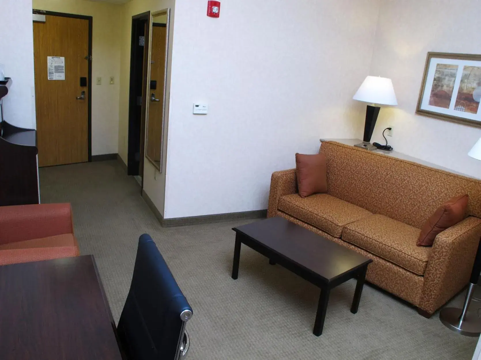 Photo of the whole room in Holiday Inn Express Salt Lake City South - Midvale by IHG Photo of the whole room in Holiday Inn Express Salt Lake City South - Midvale by IHG