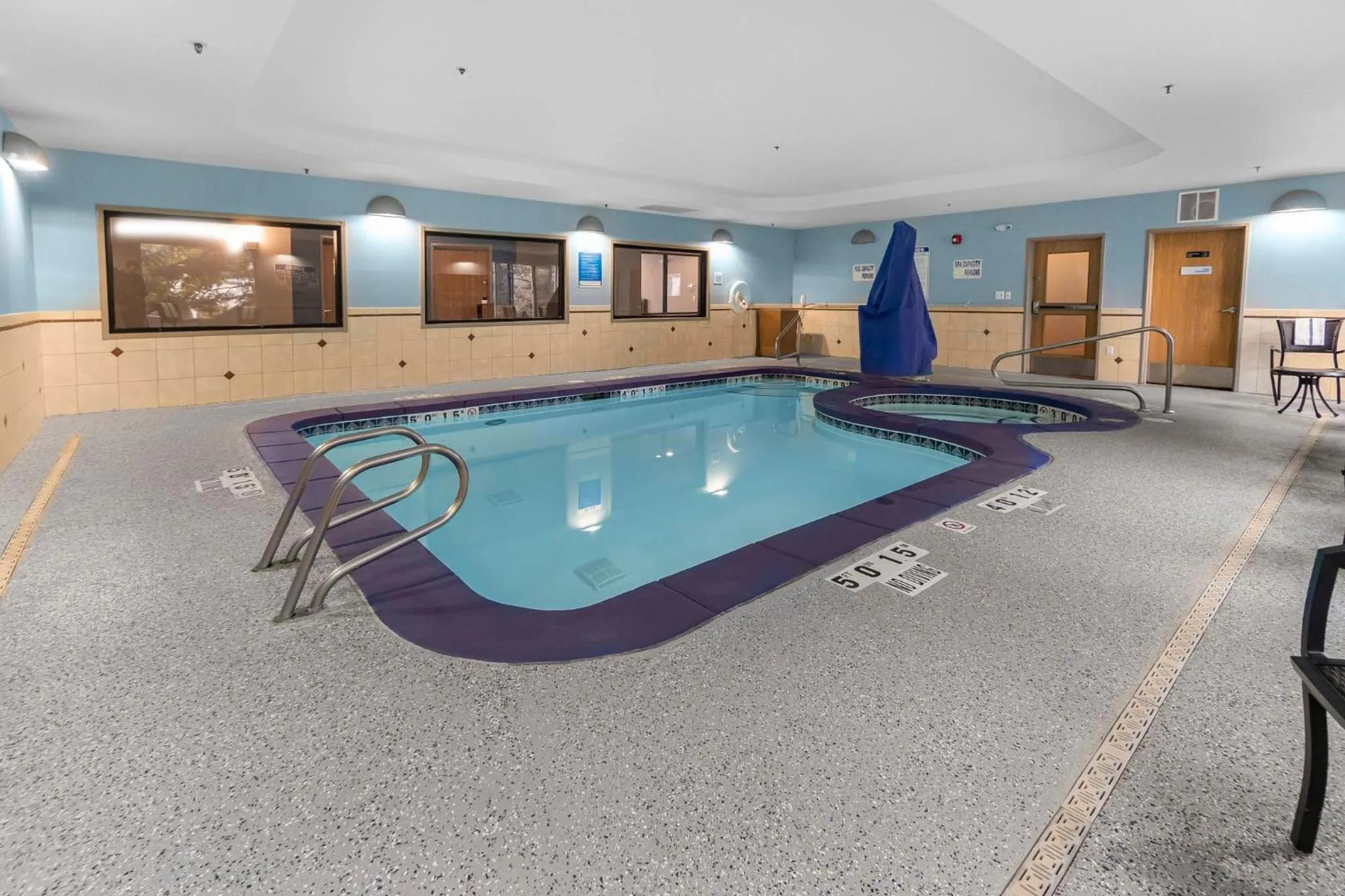 Swimming pool in Holiday Inn Express Salt Lake City South - Midvale by IHG