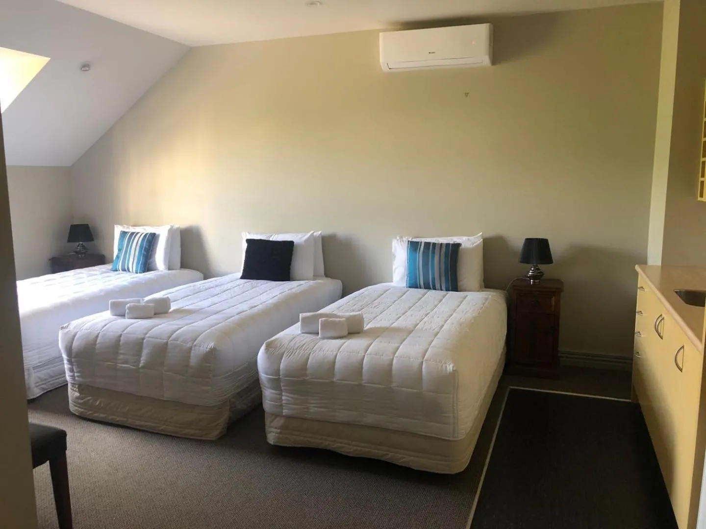 Bed in Teschemakers Resort