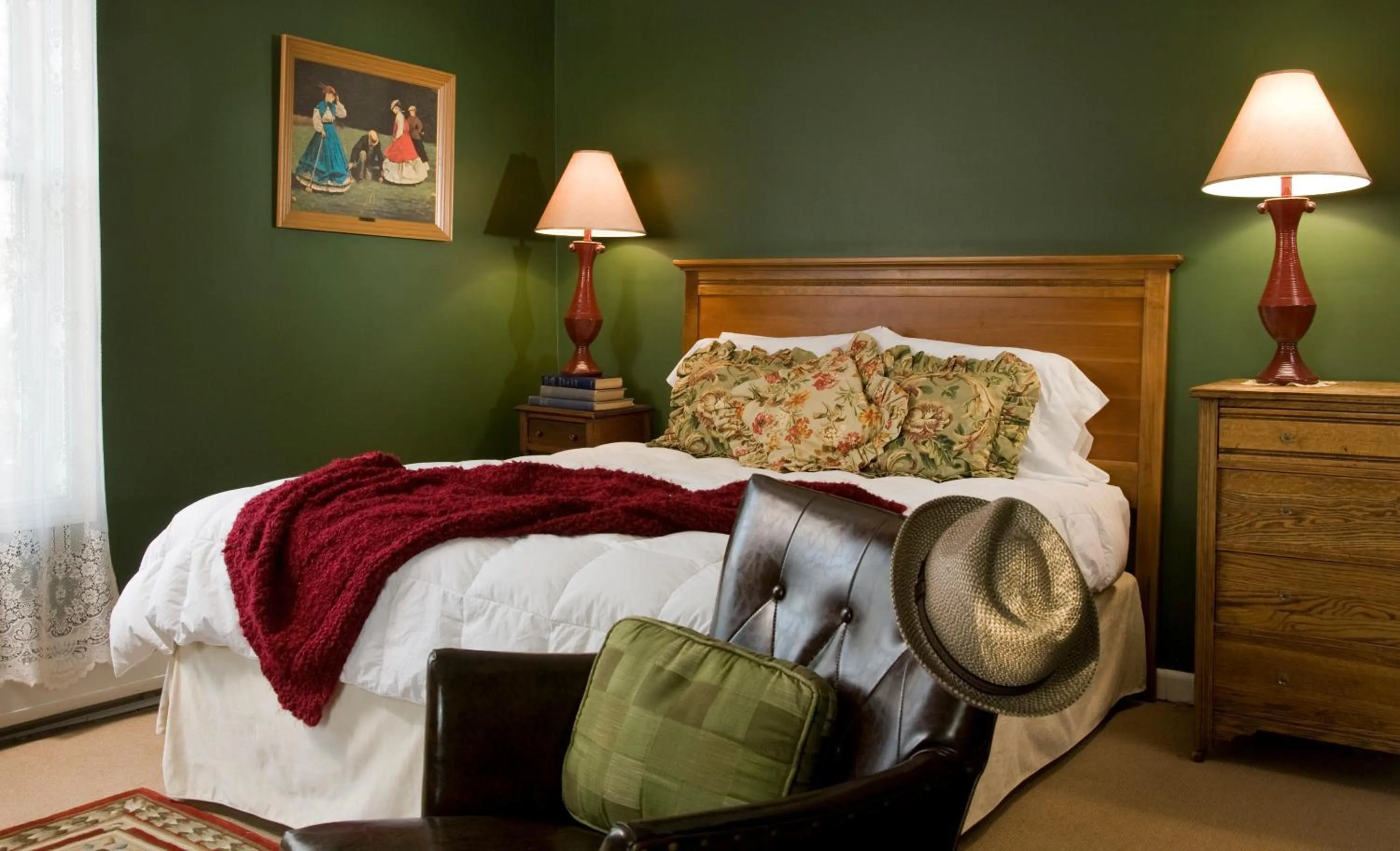 Bedroom, Bed in Hampton Terrace Inn