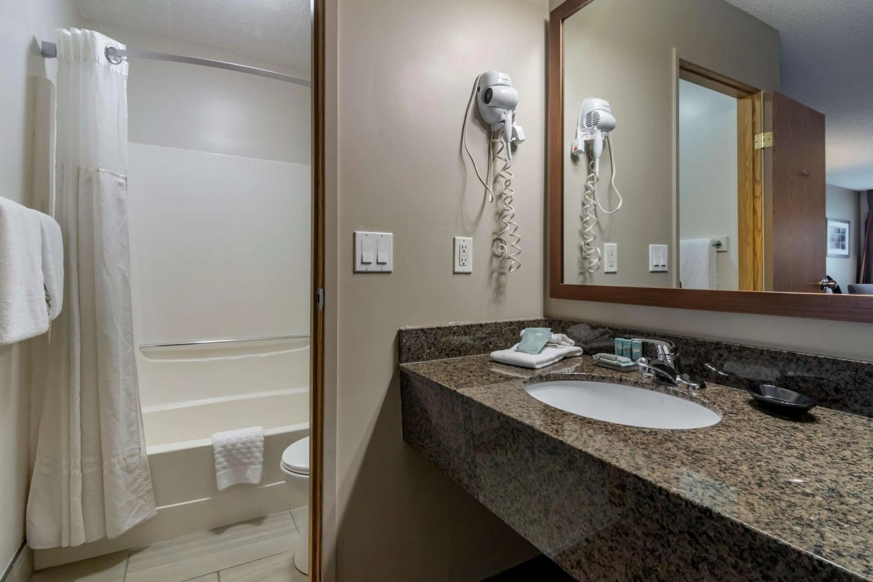 Bathroom in SureStay Plus Hotel by Best Western Salmon Arm