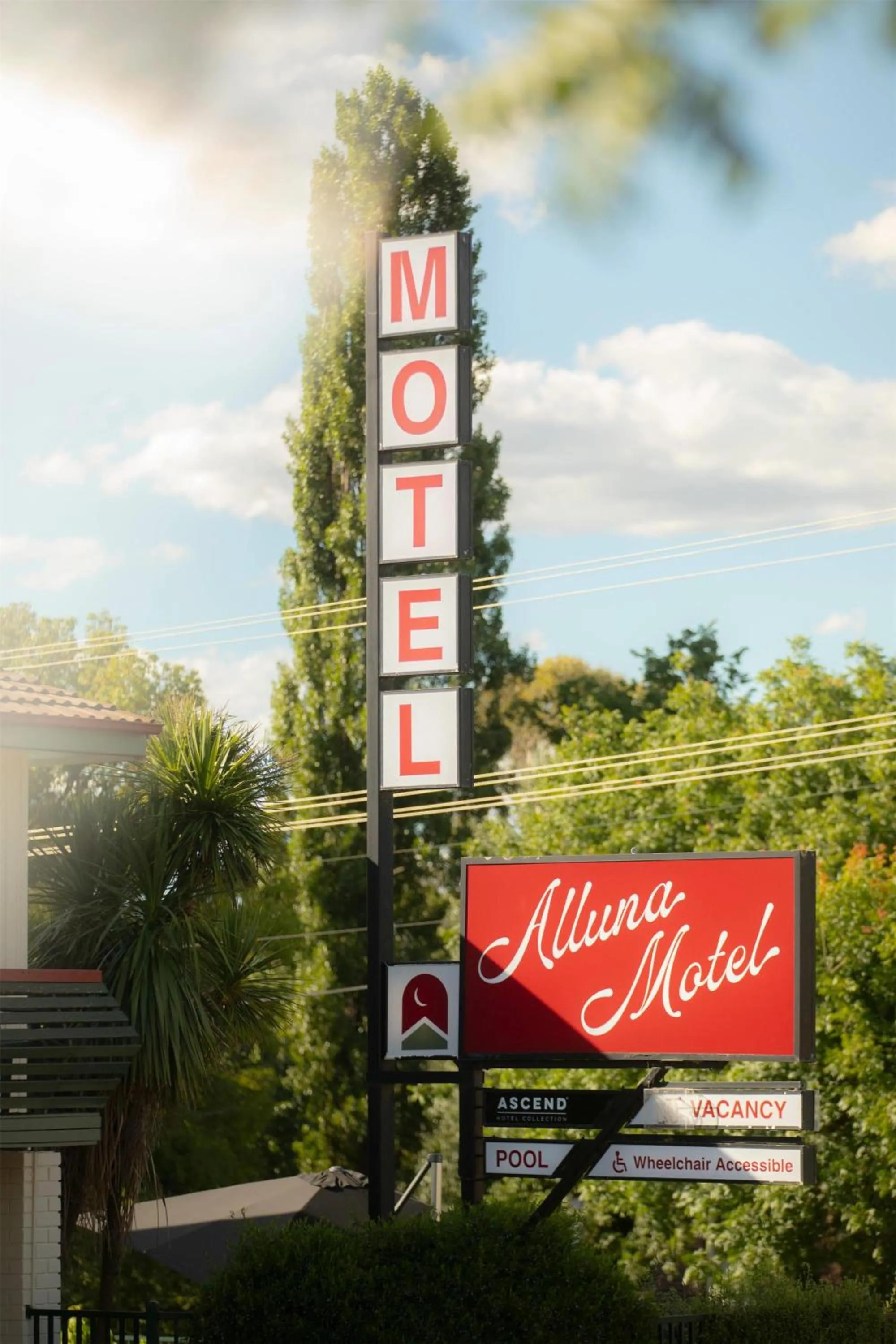 Property building in The Alluna Motel, an Ascend Collection Hotel