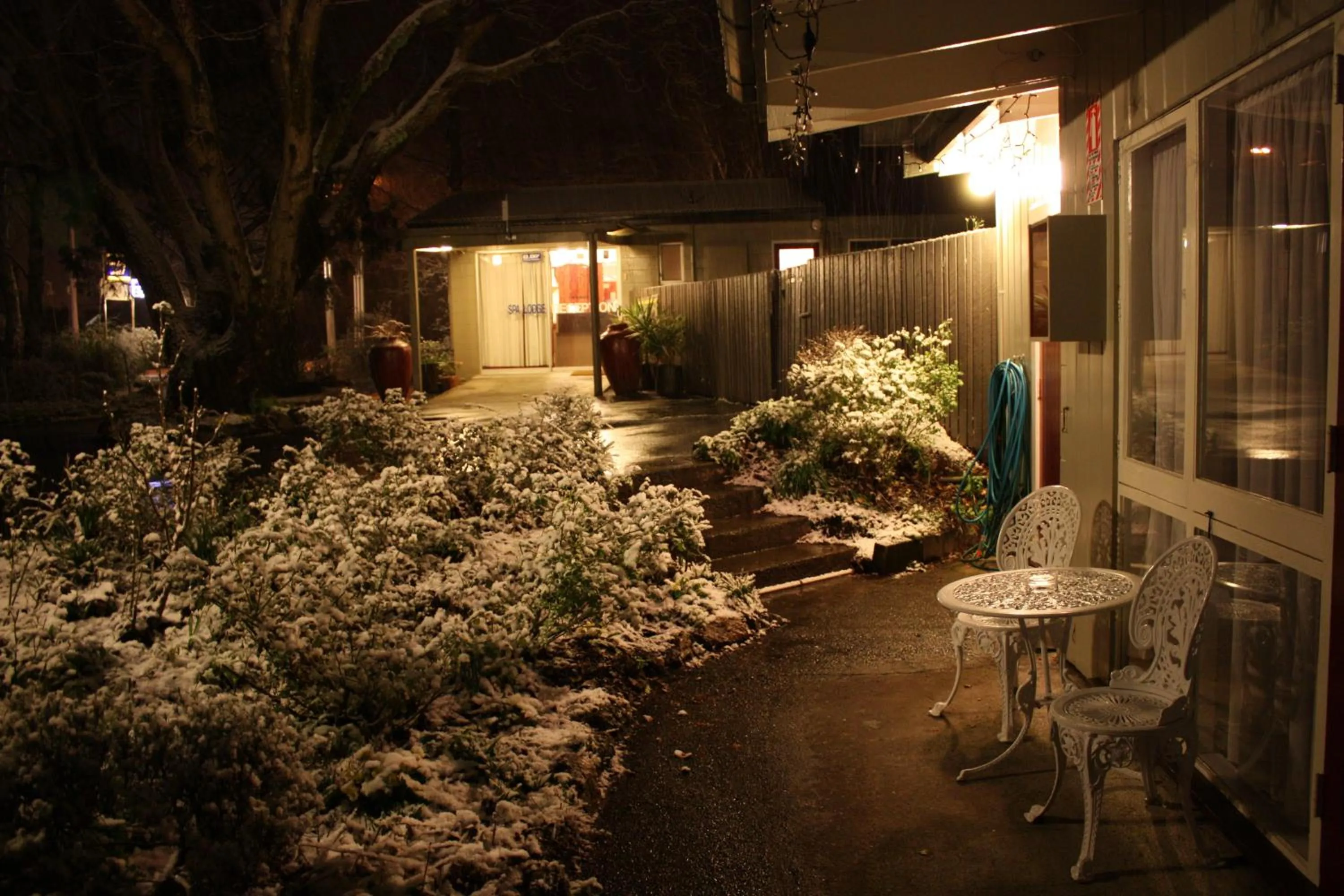 Facade/entrance in Spa Lodge Motel