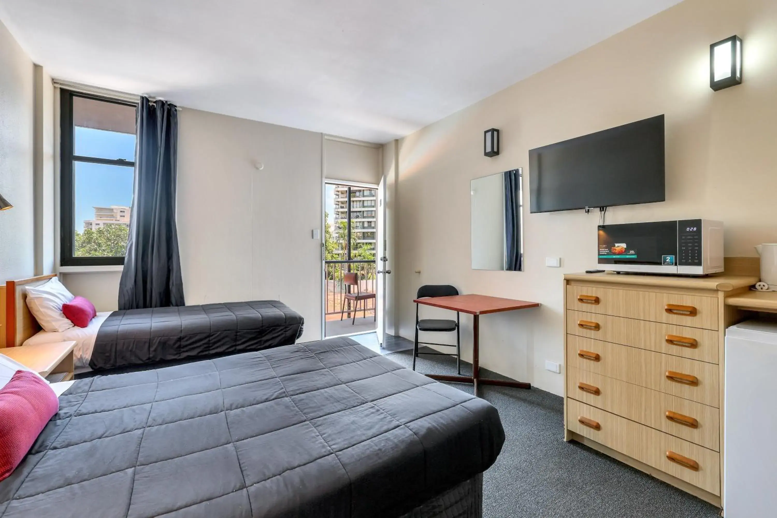 Standard Double or Twin Room in Darwin Poinciana Inn Standard Double or Twin Room in Darwin Poinciana Inn