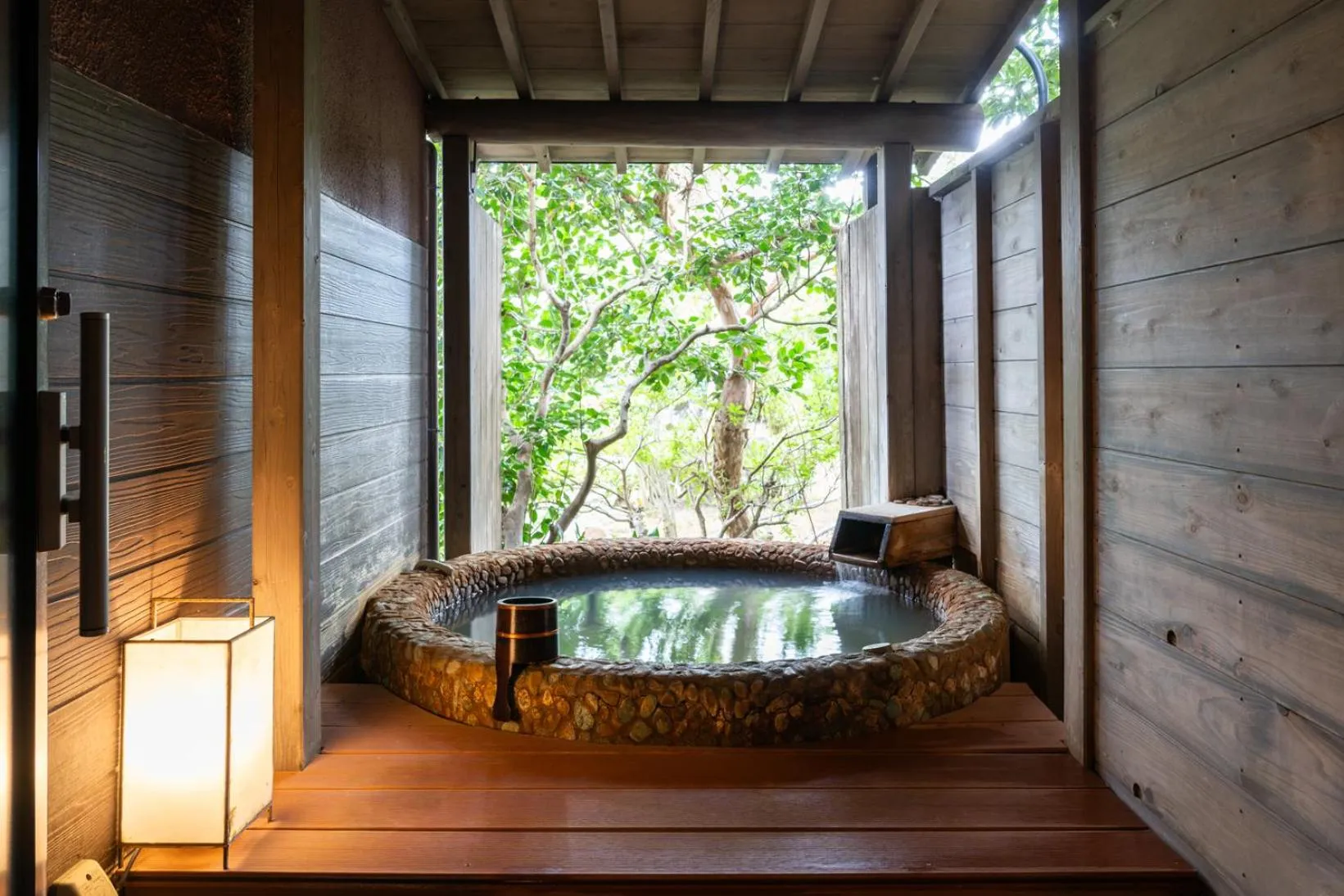 Photo of the whole room in Sozankyo