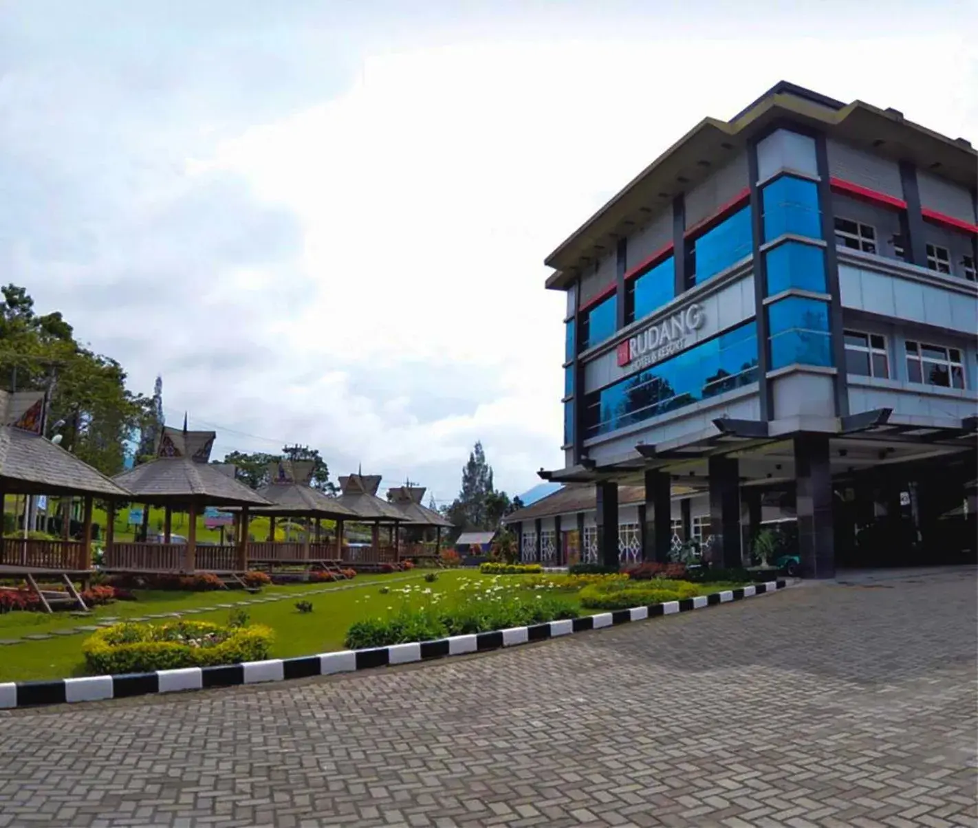 Rudang Hotel & Resort Berastagi Rudang Hotel & Resort Berastagi