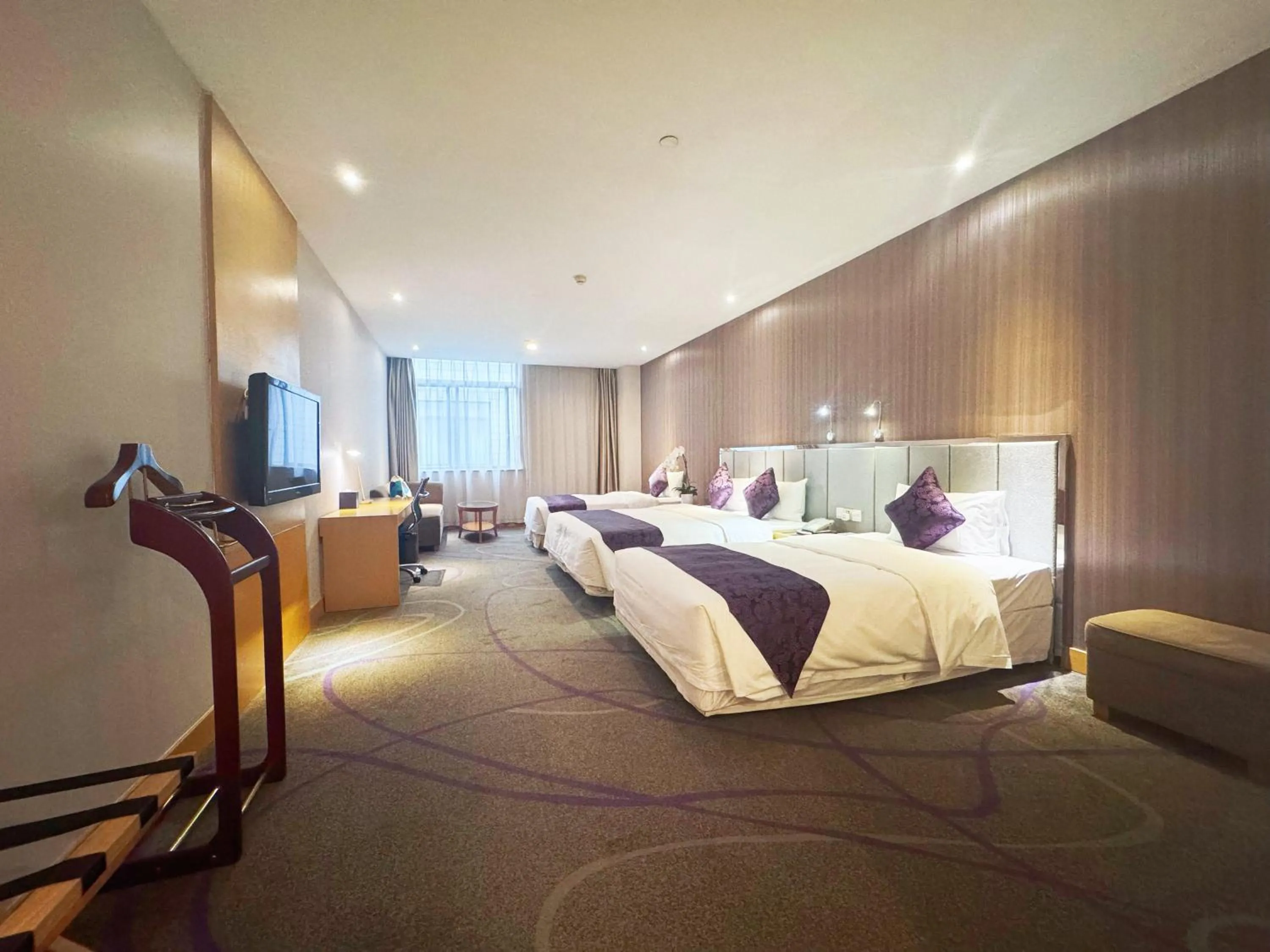 Bed in Dorsett Wuhan