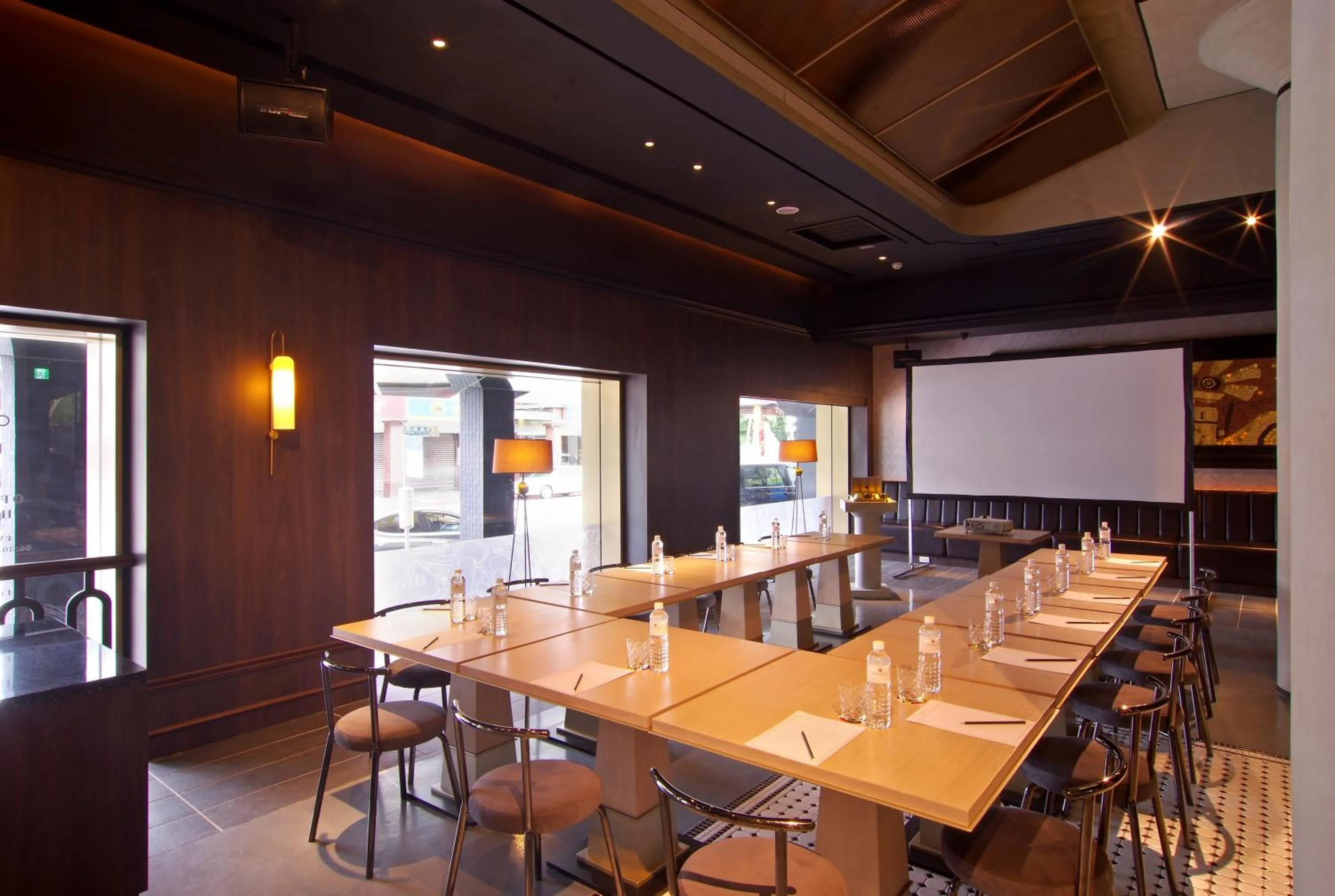 Restaurant/places to eat in Hua Shan Din by Cosmos Creation - Huashan Creative Park