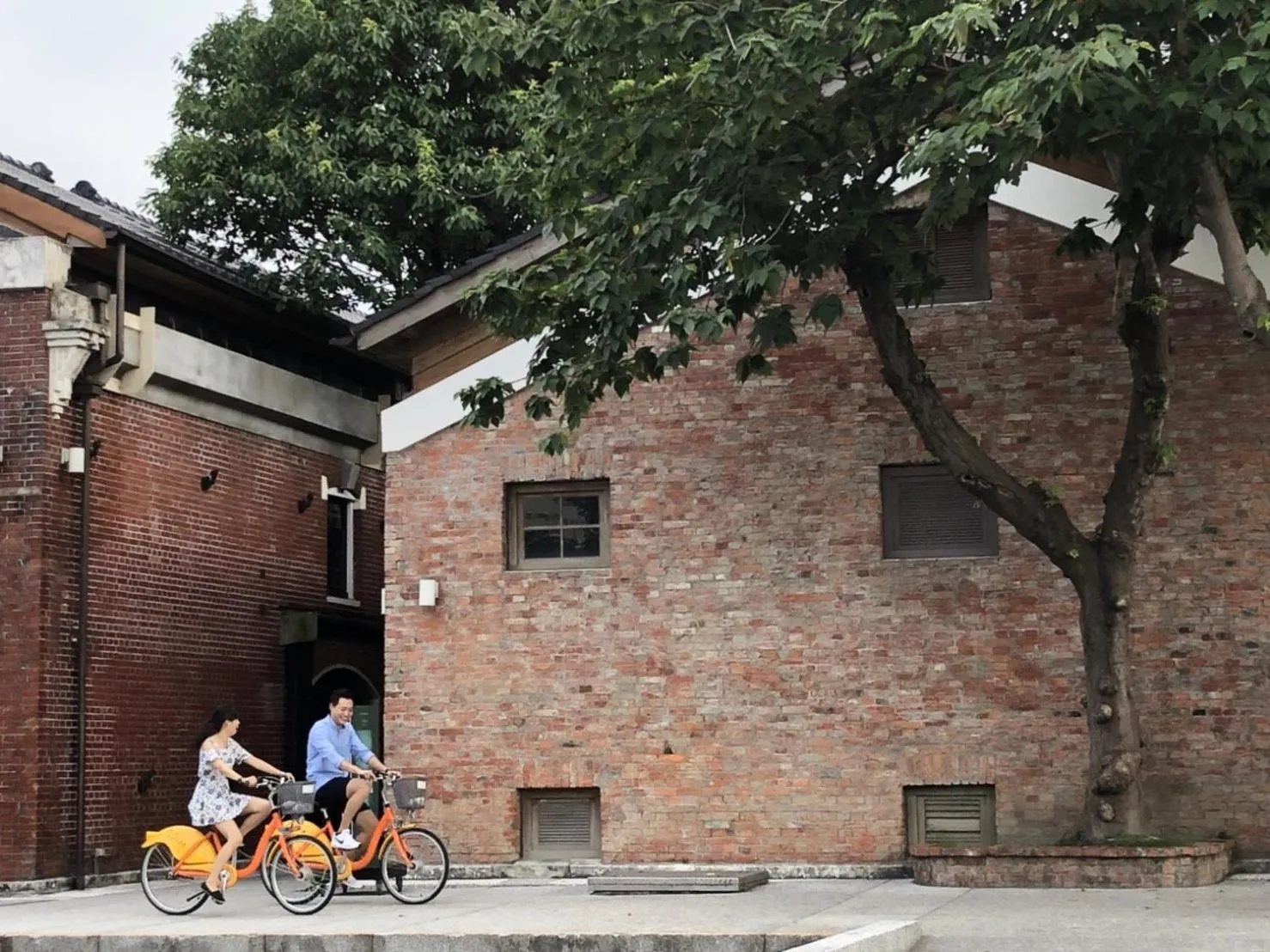 Nearby landmark in Hua Shan Din by Cosmos Creation - Huashan Creative Park