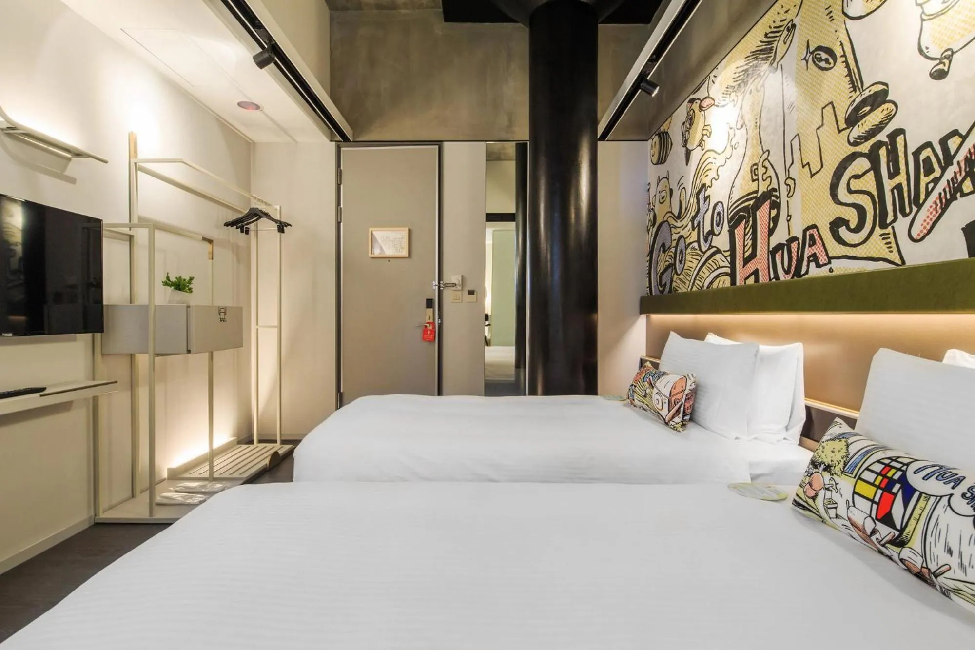 Bed in Hua Shan Din by Cosmos Creation - Huashan Creative Park