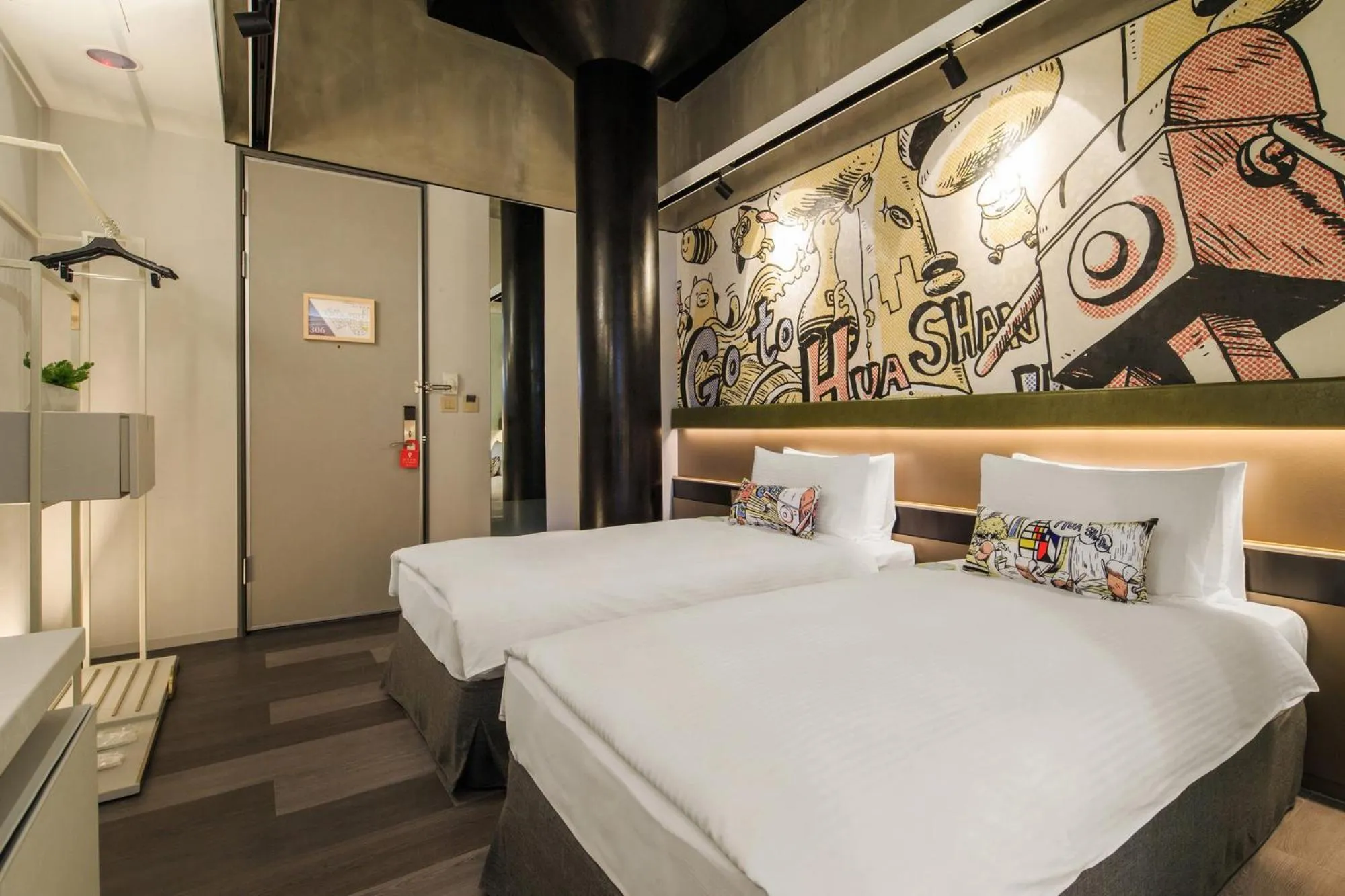 Bed in Hua Shan Din by Cosmos Creation - Huashan Creative Park