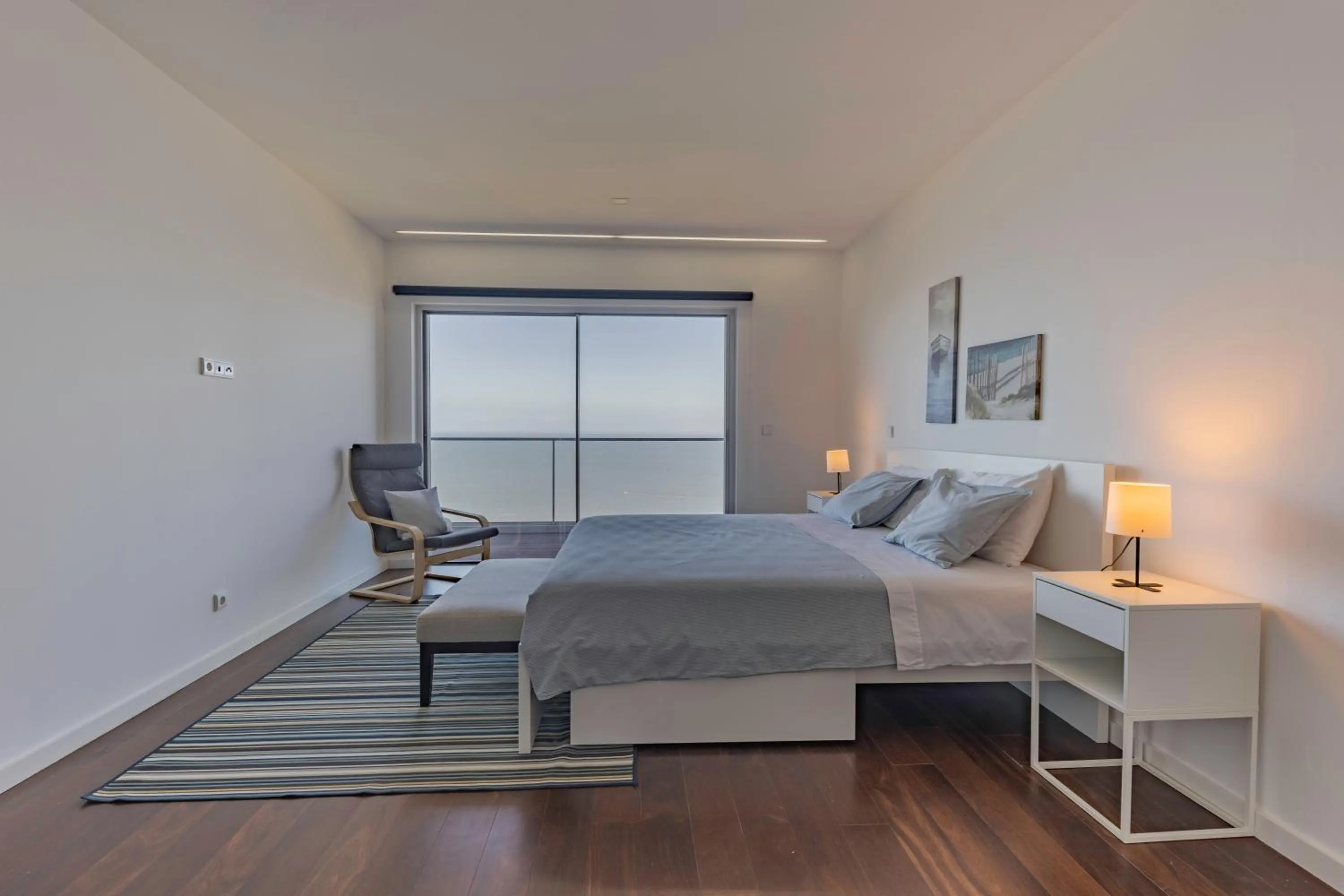 Bed in Xenon Urban Apartments