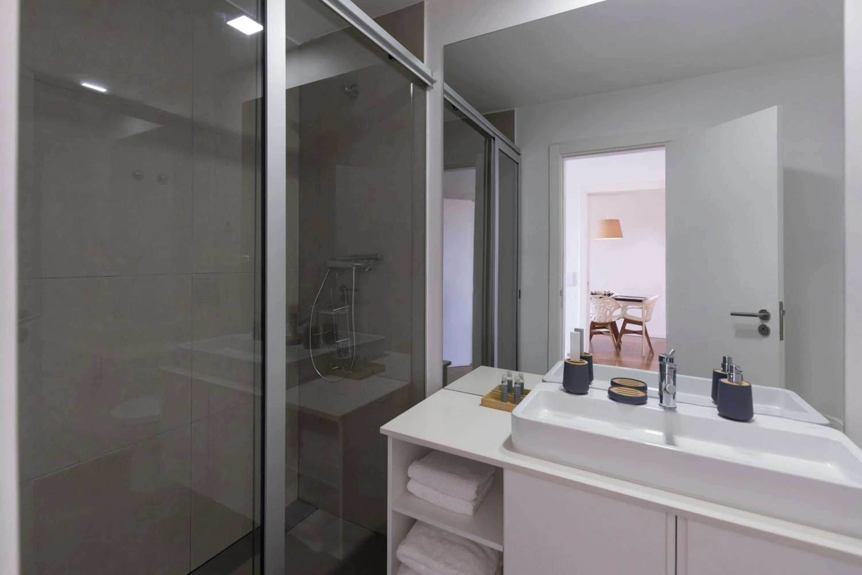 Xenon Urban Apartments