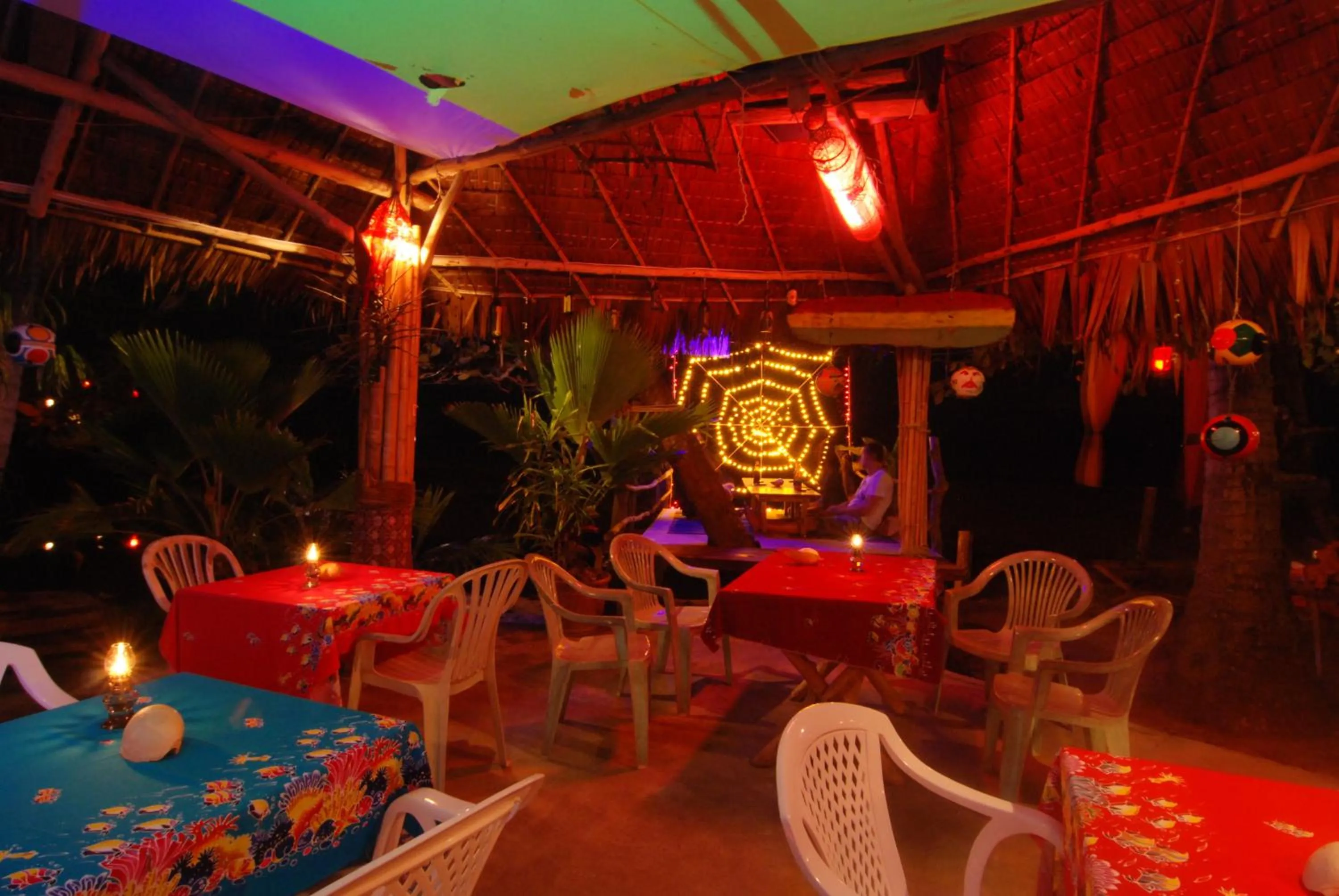 Night in Lanta Coral Beach Resort